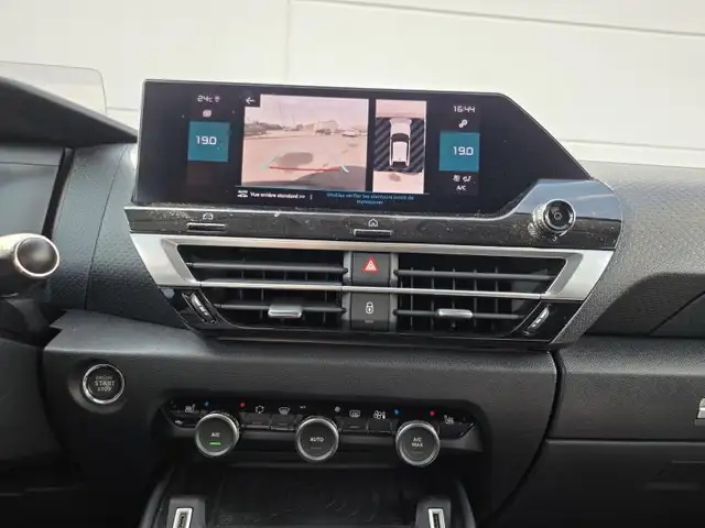 Citroen C4 view 18