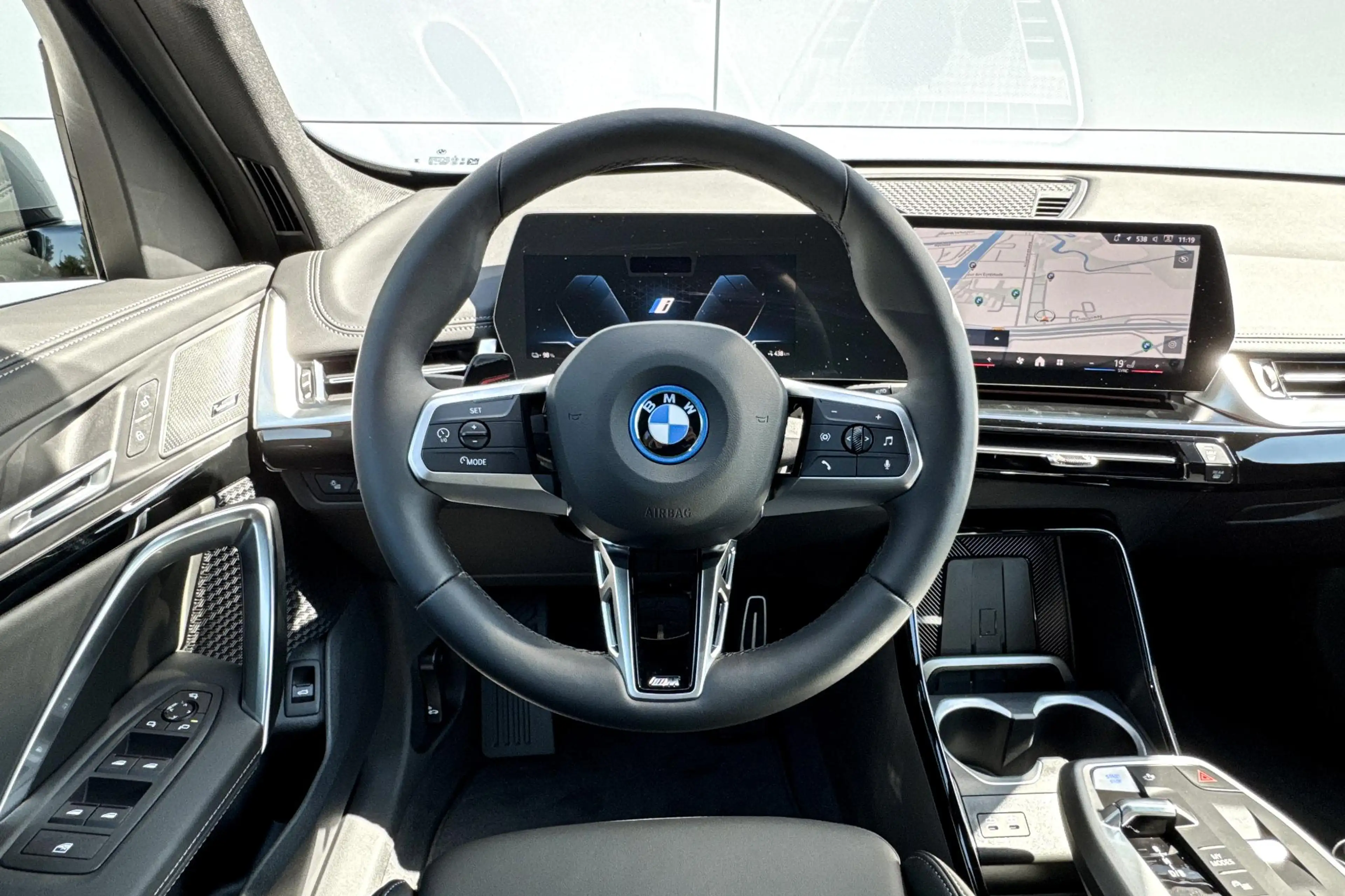 BMW iX1 eDrive20 67 kWh M Sport Edition | M Sportpakket Pr — photo 12