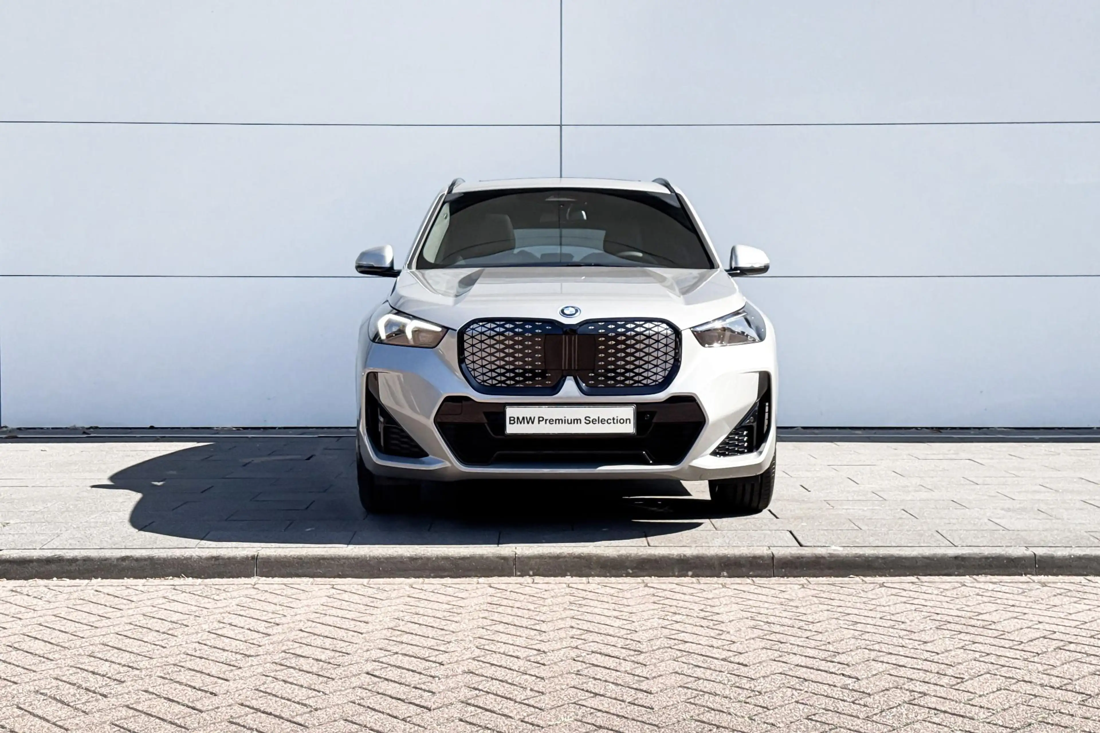 BMW iX1 eDrive20 67 kWh M Sport Edition | M Sportpakket Pr — photo 5