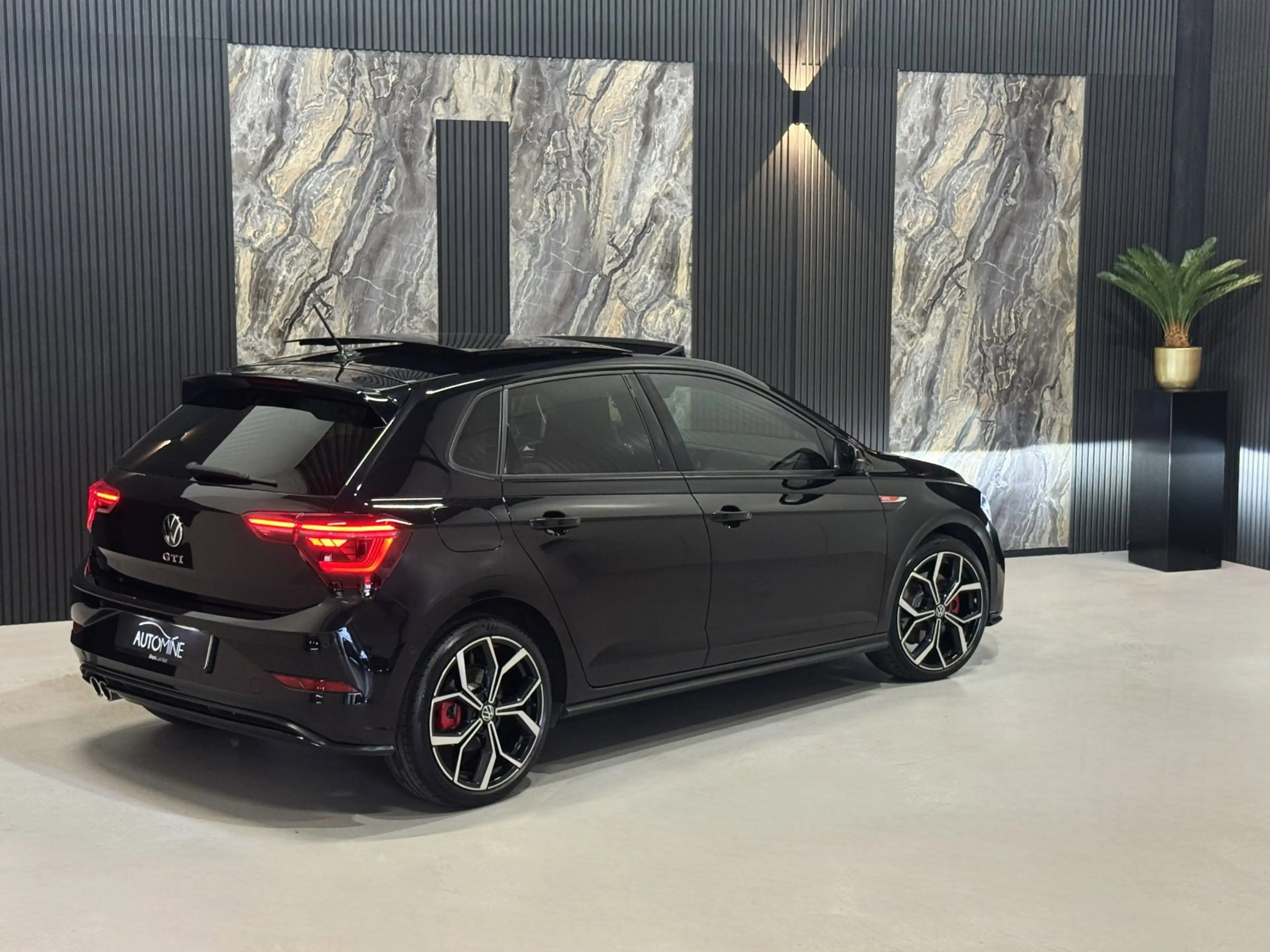 Volkswagen Polo GTI 2.0 TSI GTI|PANO|SFEER|BEATS|BLINDSPOT|KEYLESS|BOM — photo 8