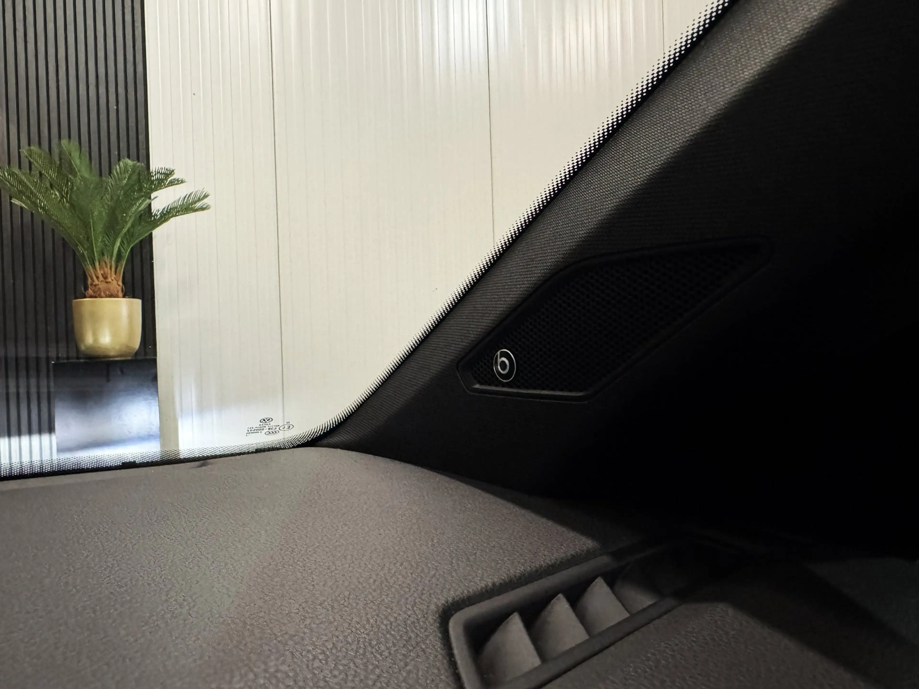 Volkswagen Polo GTI 2.0 TSI GTI|PANO|SFEER|BEATS|BLINDSPOT|KEYLESS|BOM — photo 33
