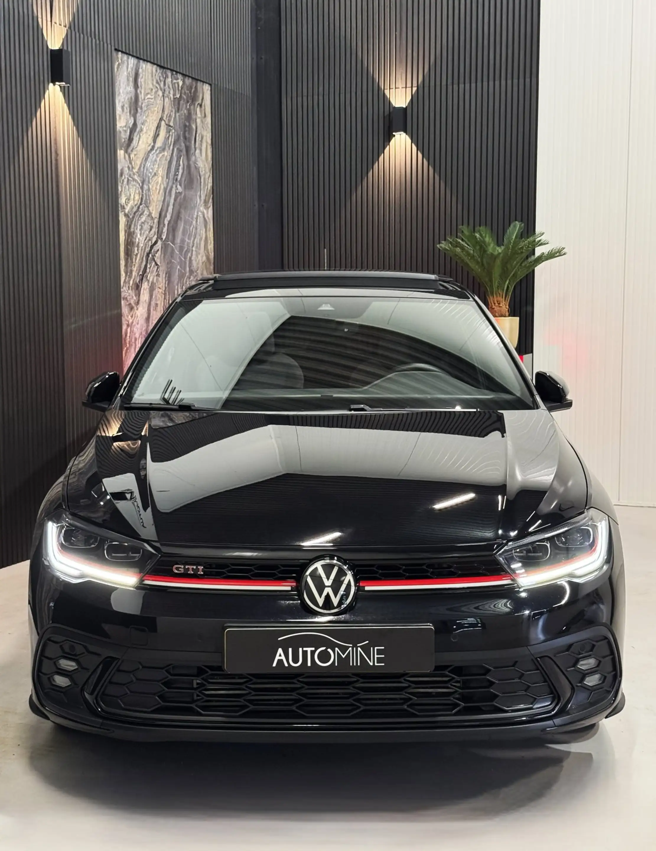 Volkswagen Polo GTI 2.0 TSI GTI|PANO|SFEER|BEATS|BLINDSPOT|KEYLESS|BOM — photo 4