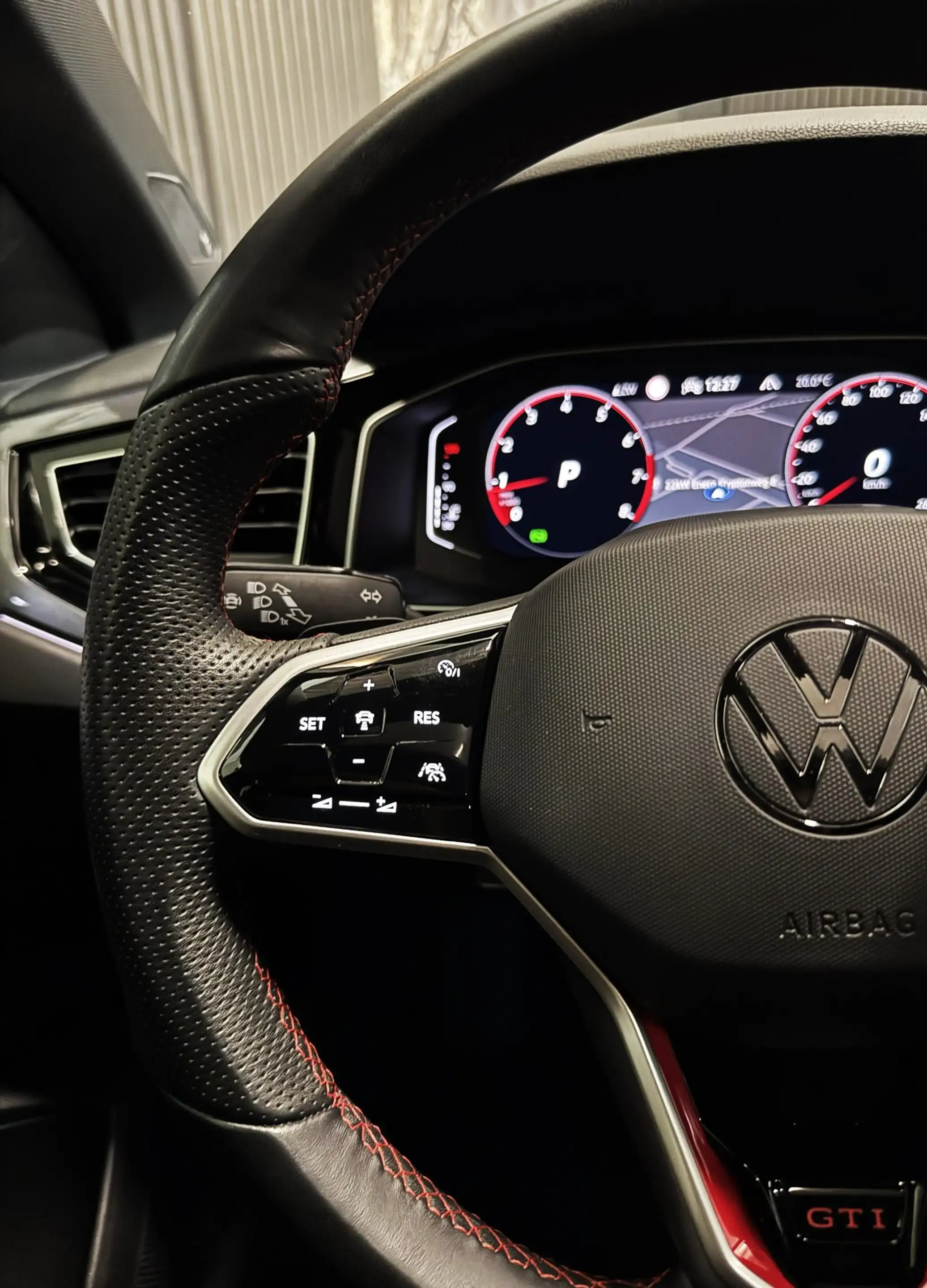 Volkswagen Polo GTI 2.0 TSI GTI|PANO|SFEER|BEATS|BLINDSPOT|KEYLESS|BOM — photo 28