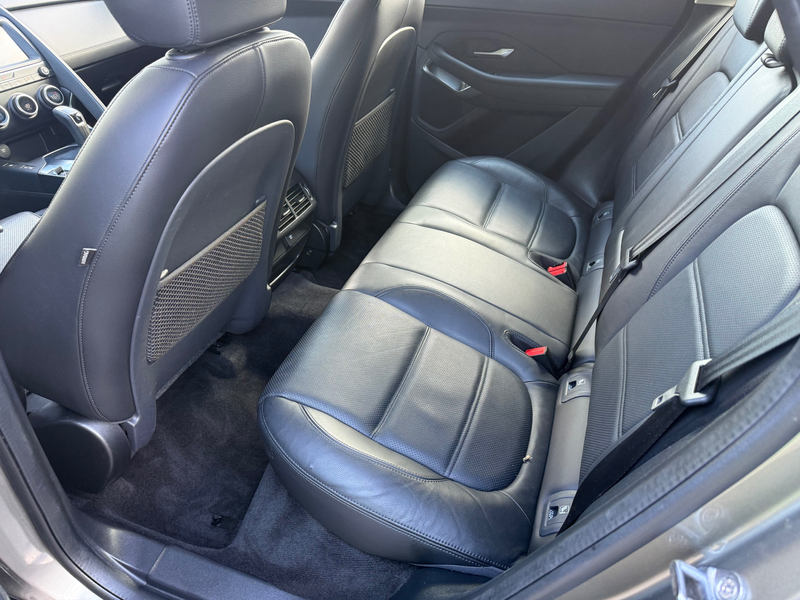 Jaguar E-Pace E-Pace 2.0 T AWD (EU6.2) — photo 9