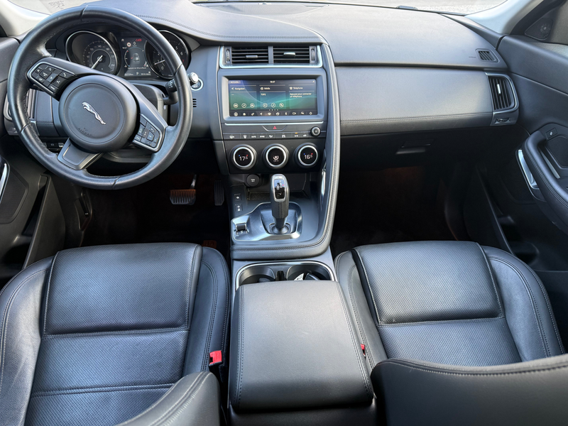 Jaguar E-Pace E-Pace 2.0 T AWD (EU6.2) — photo 8