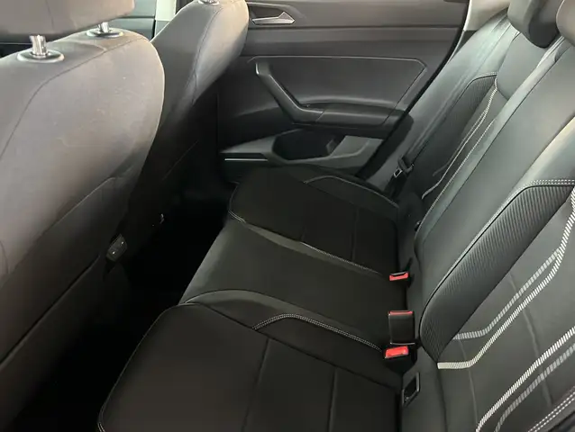Volkswagen Taigo view 7