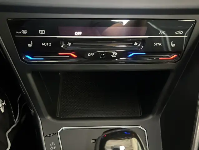 Volkswagen Taigo view 17