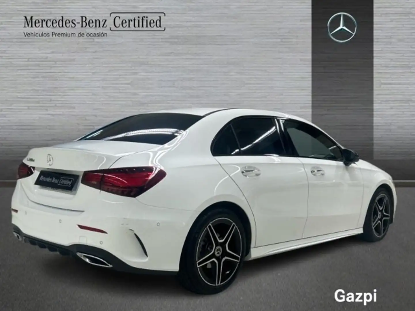 Mercedes-Benz A 200 SEDÁN d Sedán AMG Line (EURO 6e) - 2