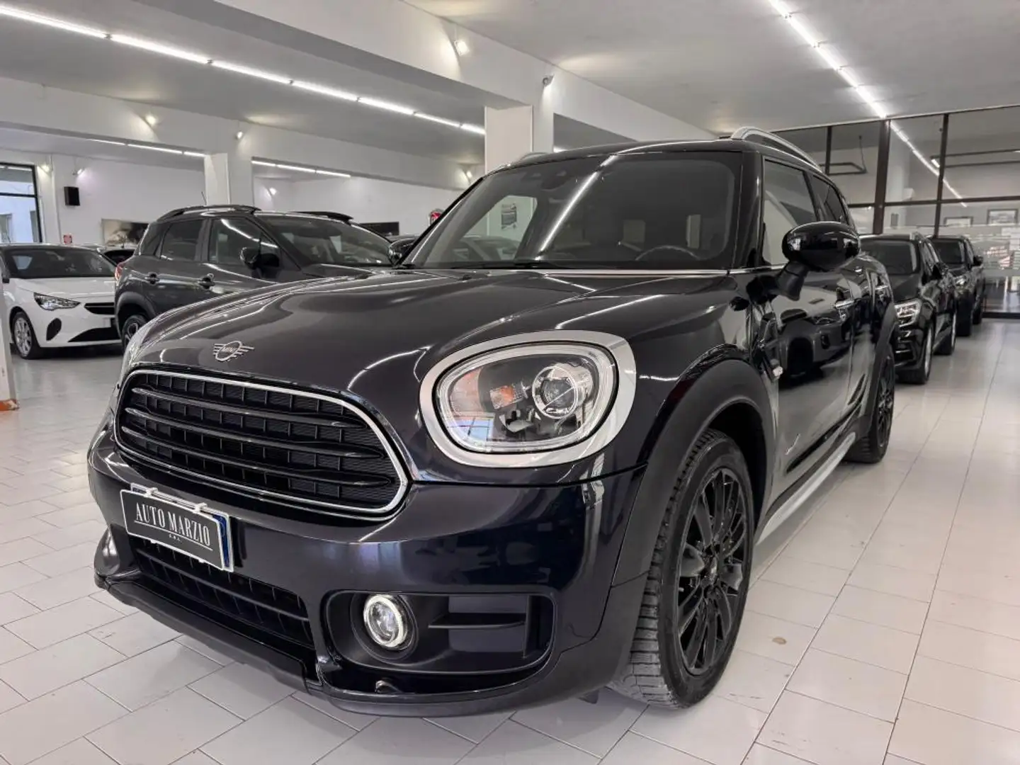 MINI Cooper D Countryman 2.0 Cooper D Business all4 auto my18 Noir - 1