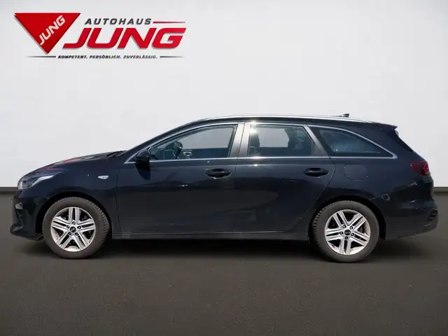 Kia Ceed view 5