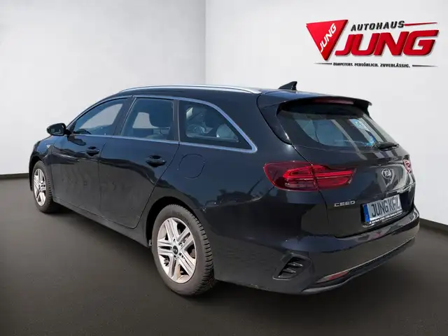 Kia Ceed view 7