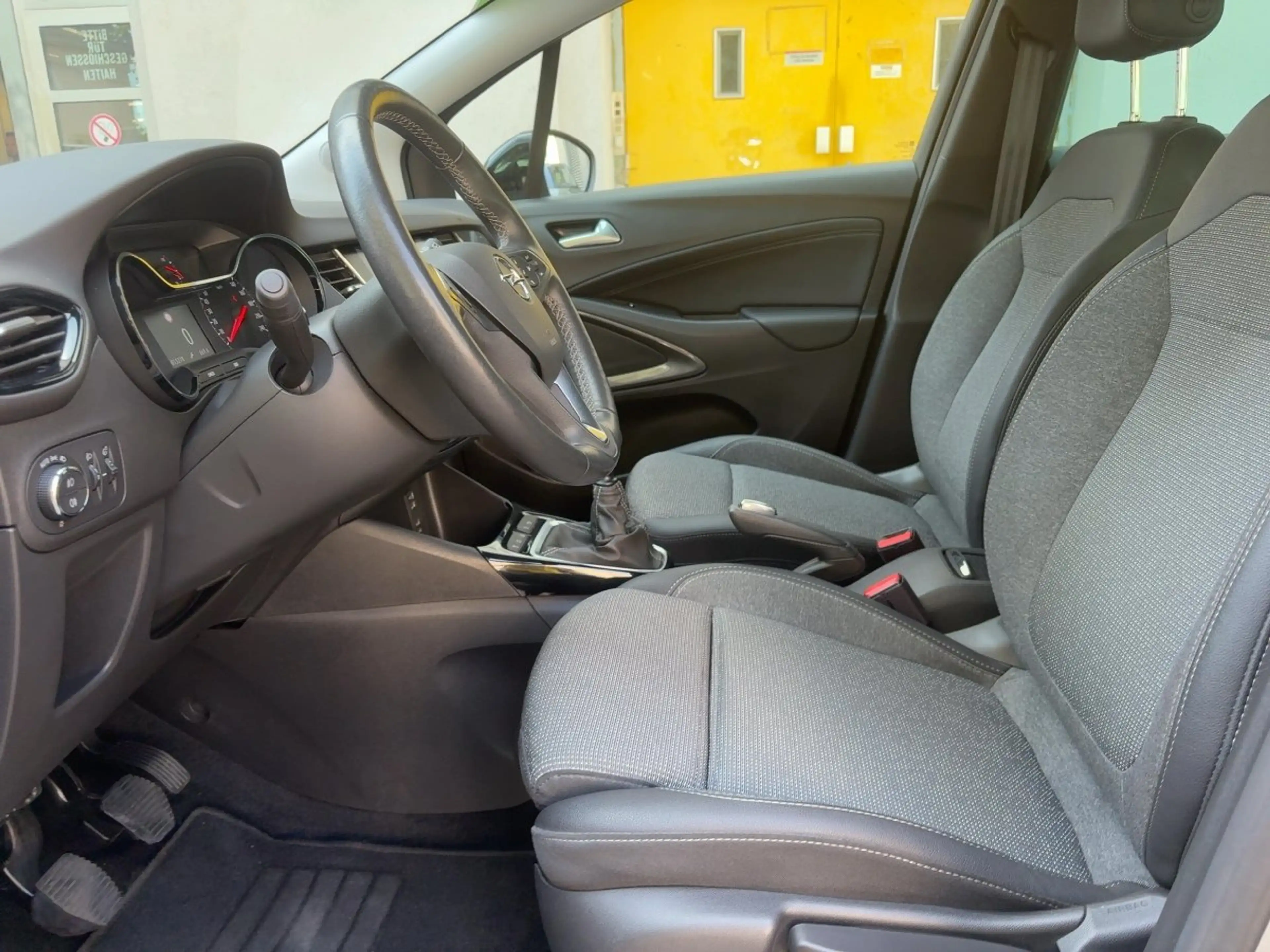 Opel Crossland 1.2 Turbo Elegance Paket *HU/AU neu* — photo 9