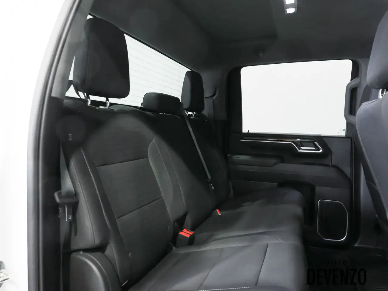 Chevrolet Silverado 2500 снимка Chevrolet Silverado 2500