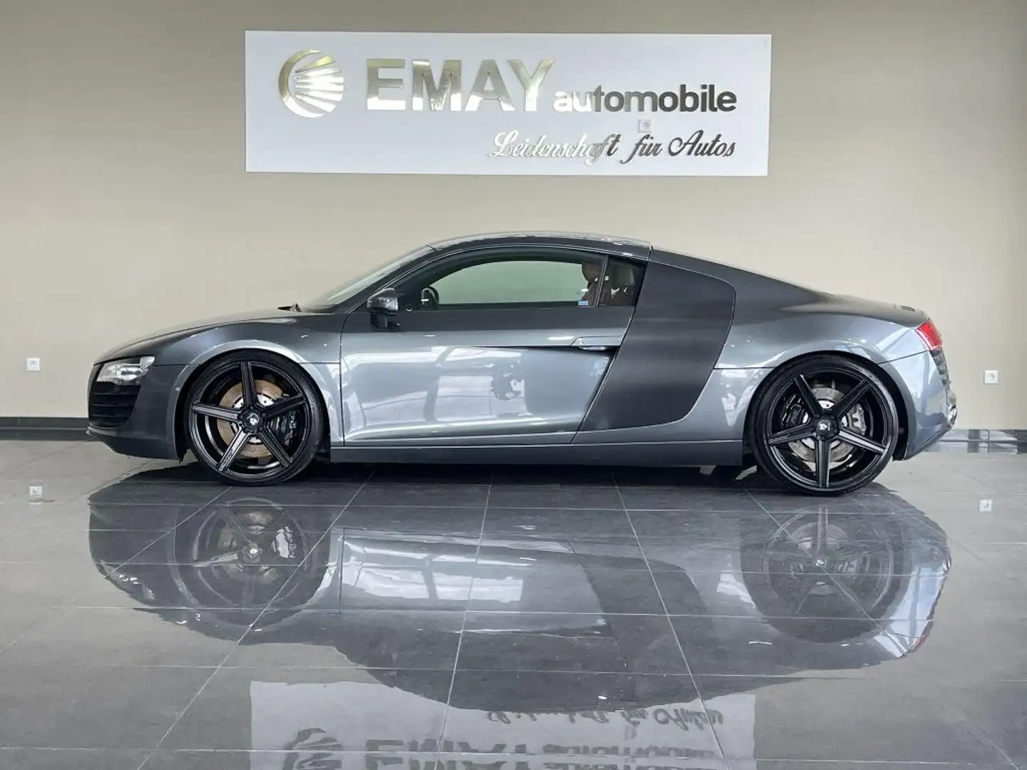 Audi R8 4.2 FSI Coupe quattro /Navi/Leder/Xenon/ Grau - 1