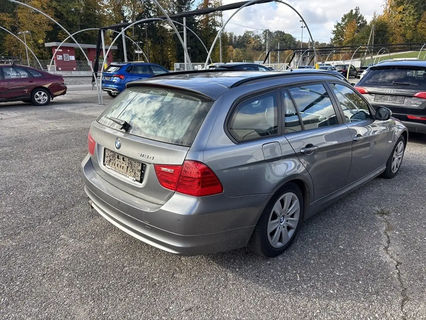 BMW 318 d Touring Fahrbereit Srebrny - 2