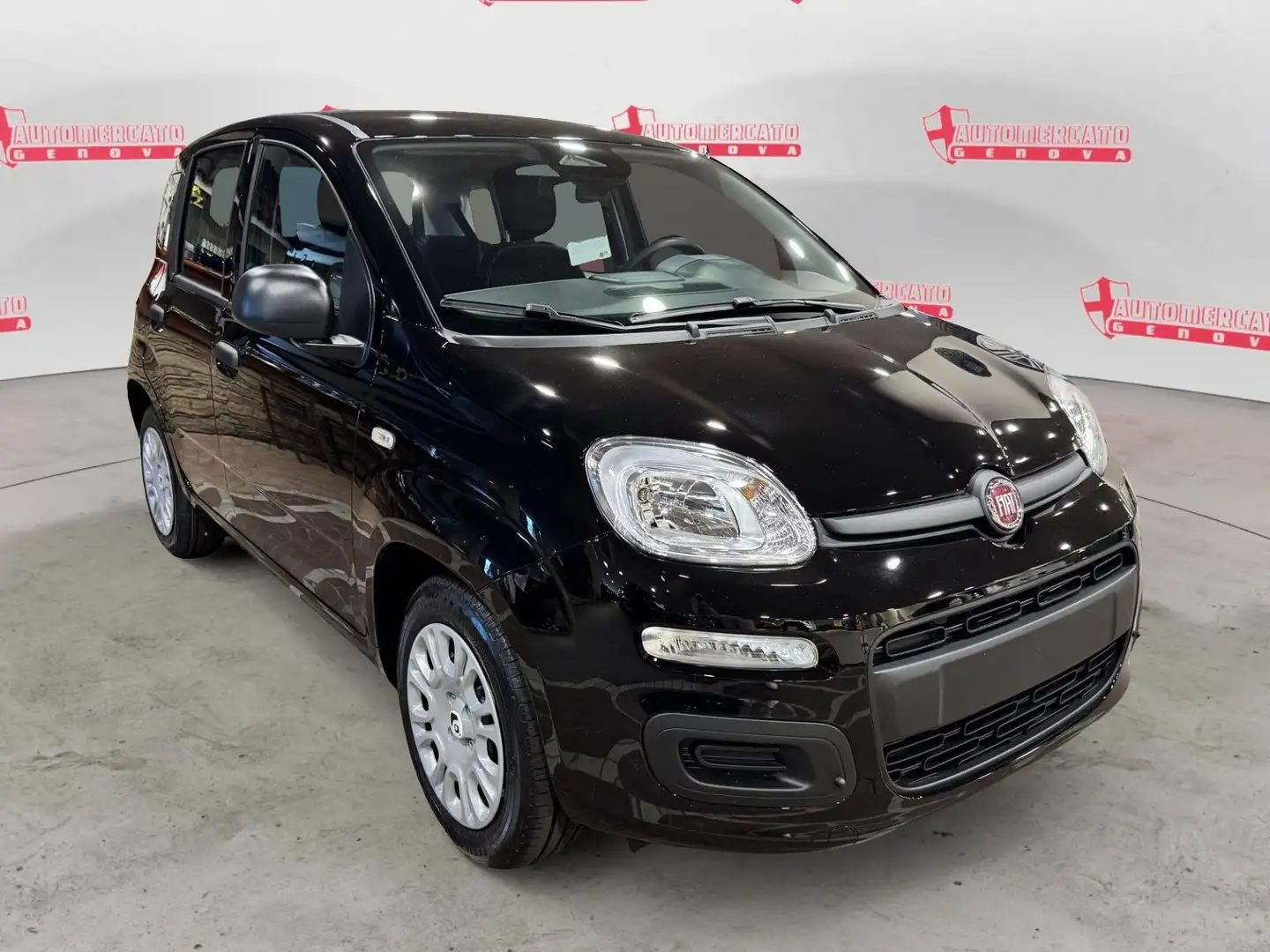 Fiat Panda 1.0 S&S Hybrid Pandina SENSORI/ADAS/CRUSCOTTO DIG Noir - 2