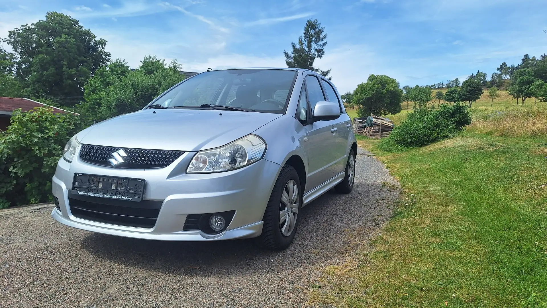 Suzuki SX4 Silber - 2