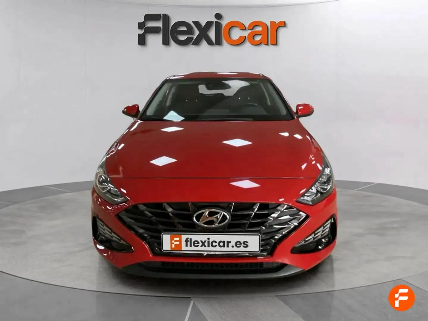 Hyundai i30 1.5 DPI Klass SLX 110 Rood - 2