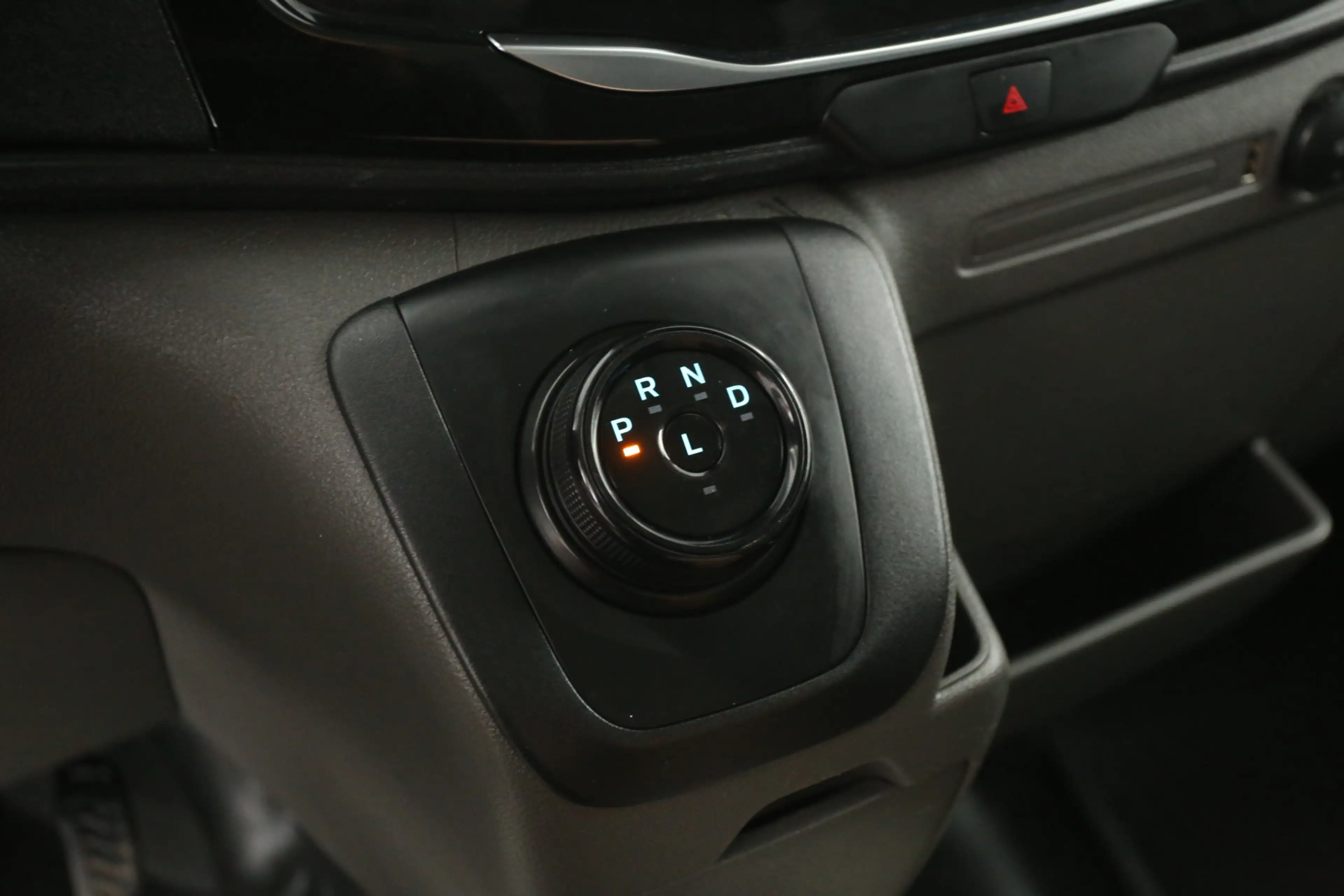 Ford Transit Elektrisch L2H2 68 kWh | Snelladen | SOH 96% | Cli — photo 21