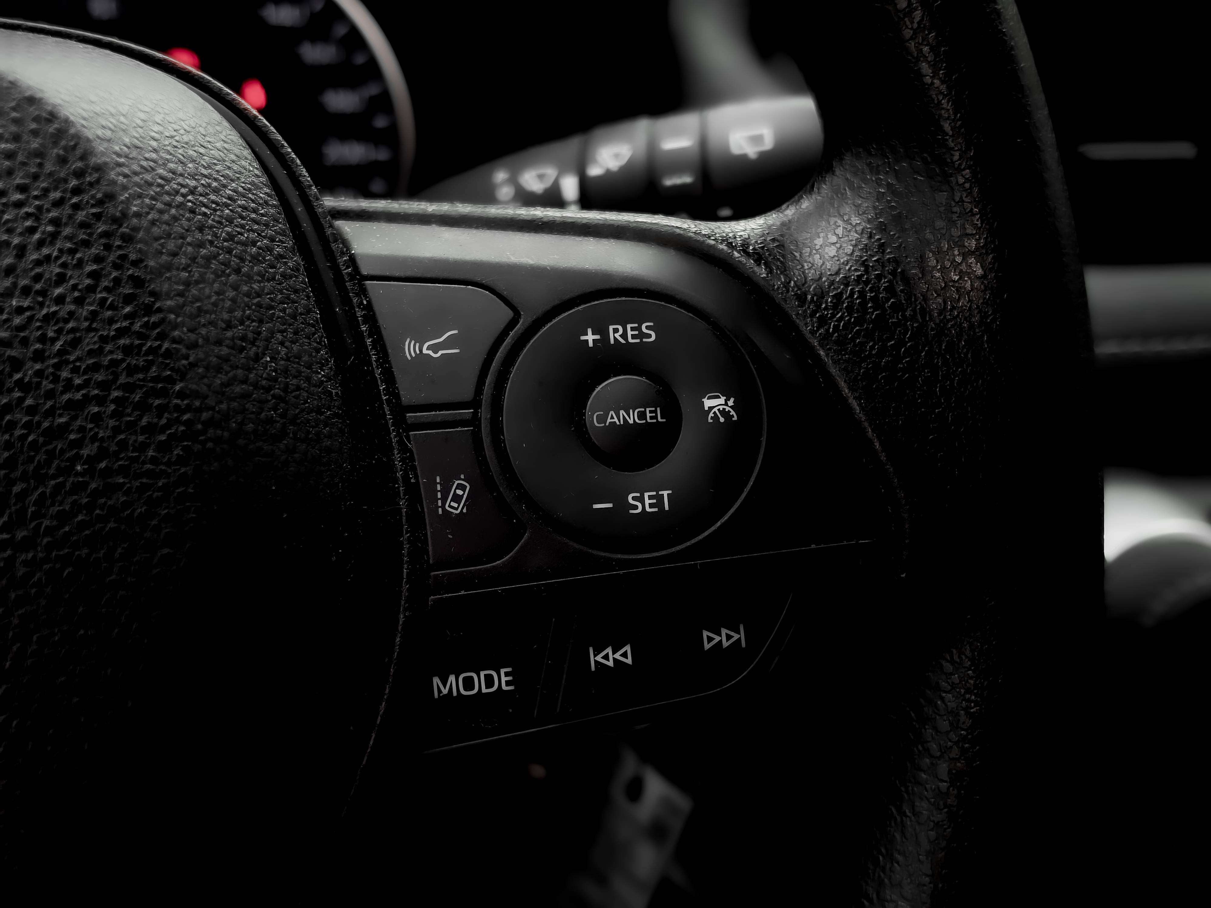 used 2022 Toyota RAV4 car, priced at $30,495