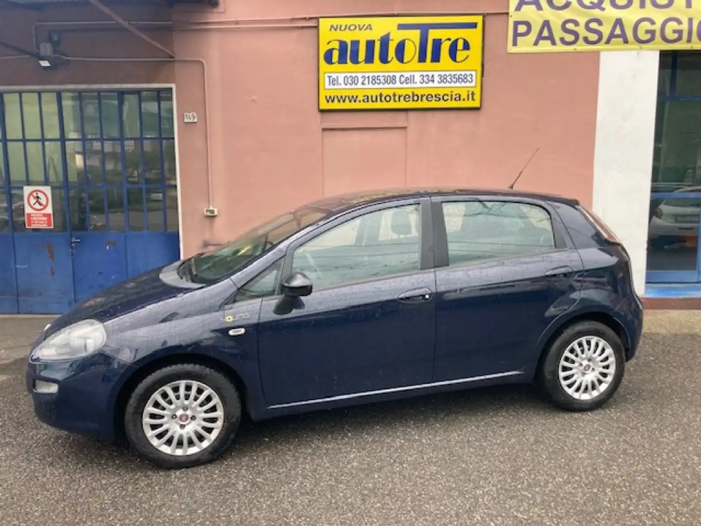 Fiat Punto 1.4 8V 5 porte Easypower Young BOMBOLA NUOVA Blauw - 2