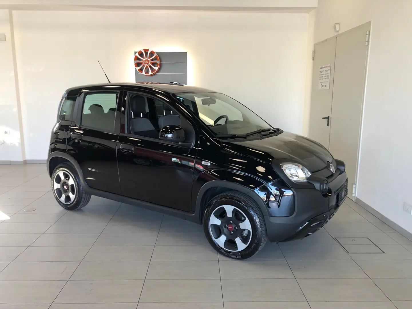 Fiat Panda 1.0 firefly hybrid City Cross s Nero - 2