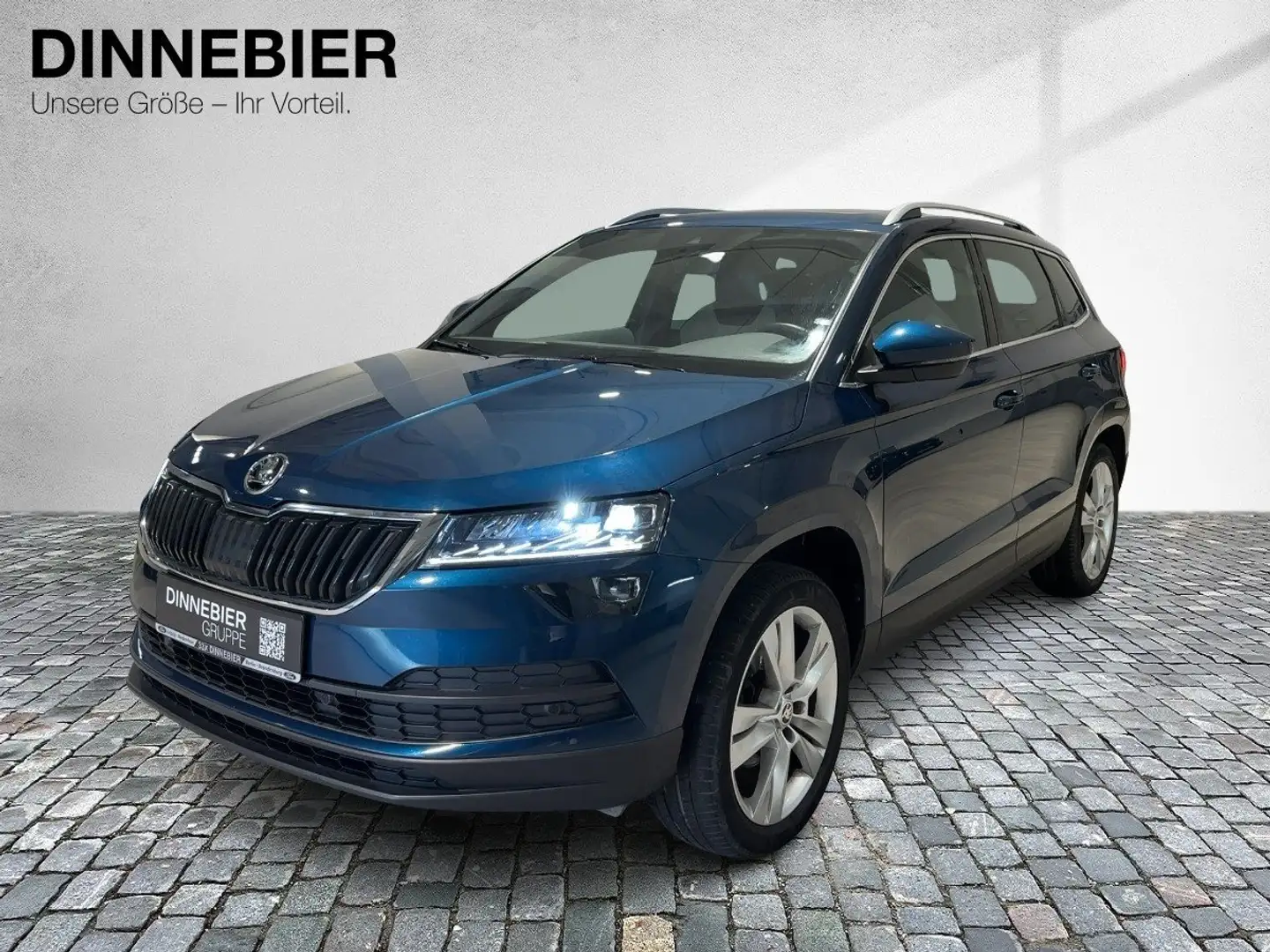Skoda Karoq Style CAM LED NAVI PANO PDC SD Blau - 2