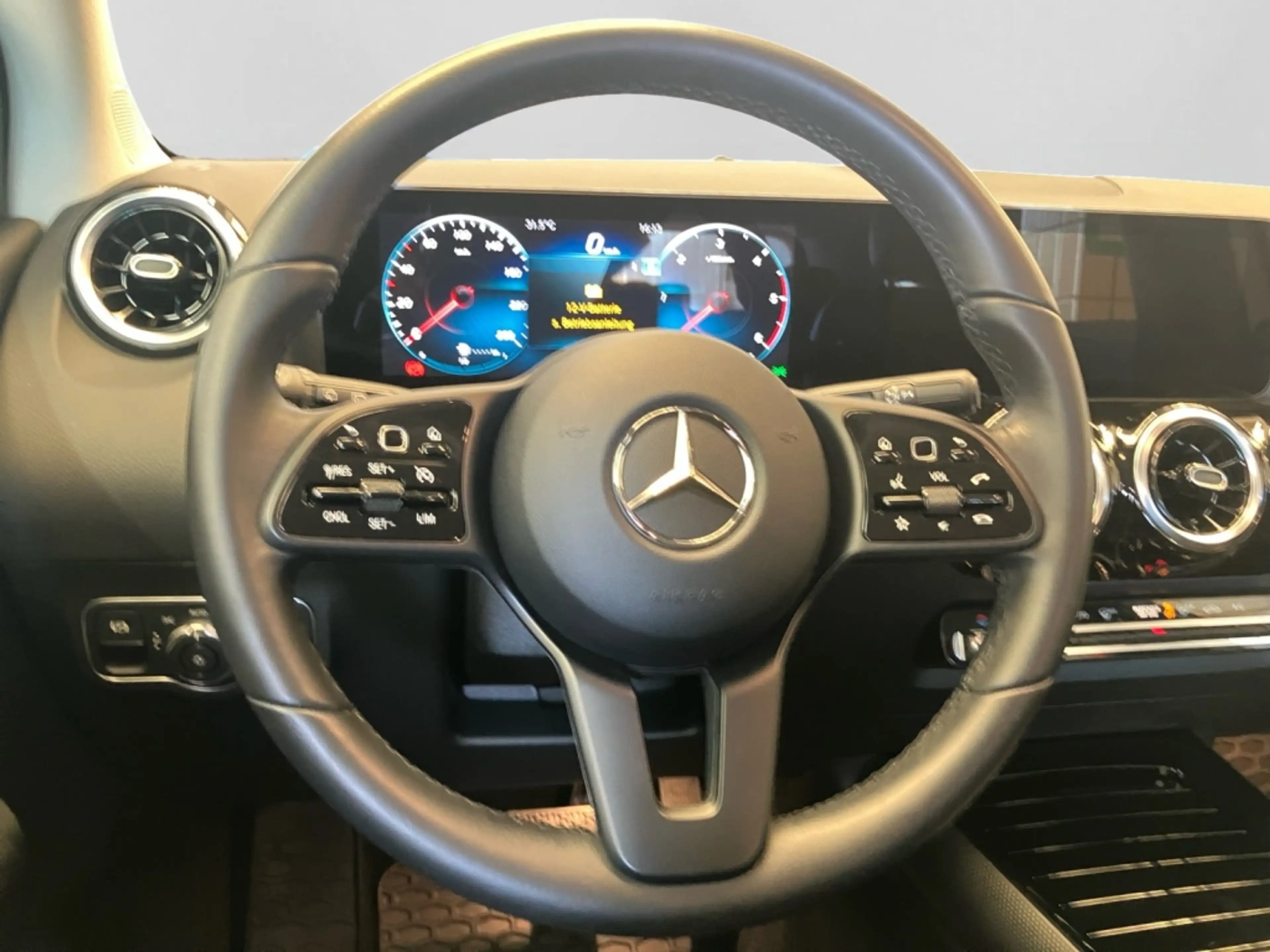 Mercedes-Benz B 220 d MBUX|SHZ|TEMP|KAM|LED|SHZ|KLIMA|LM|NAVI — photo 13
