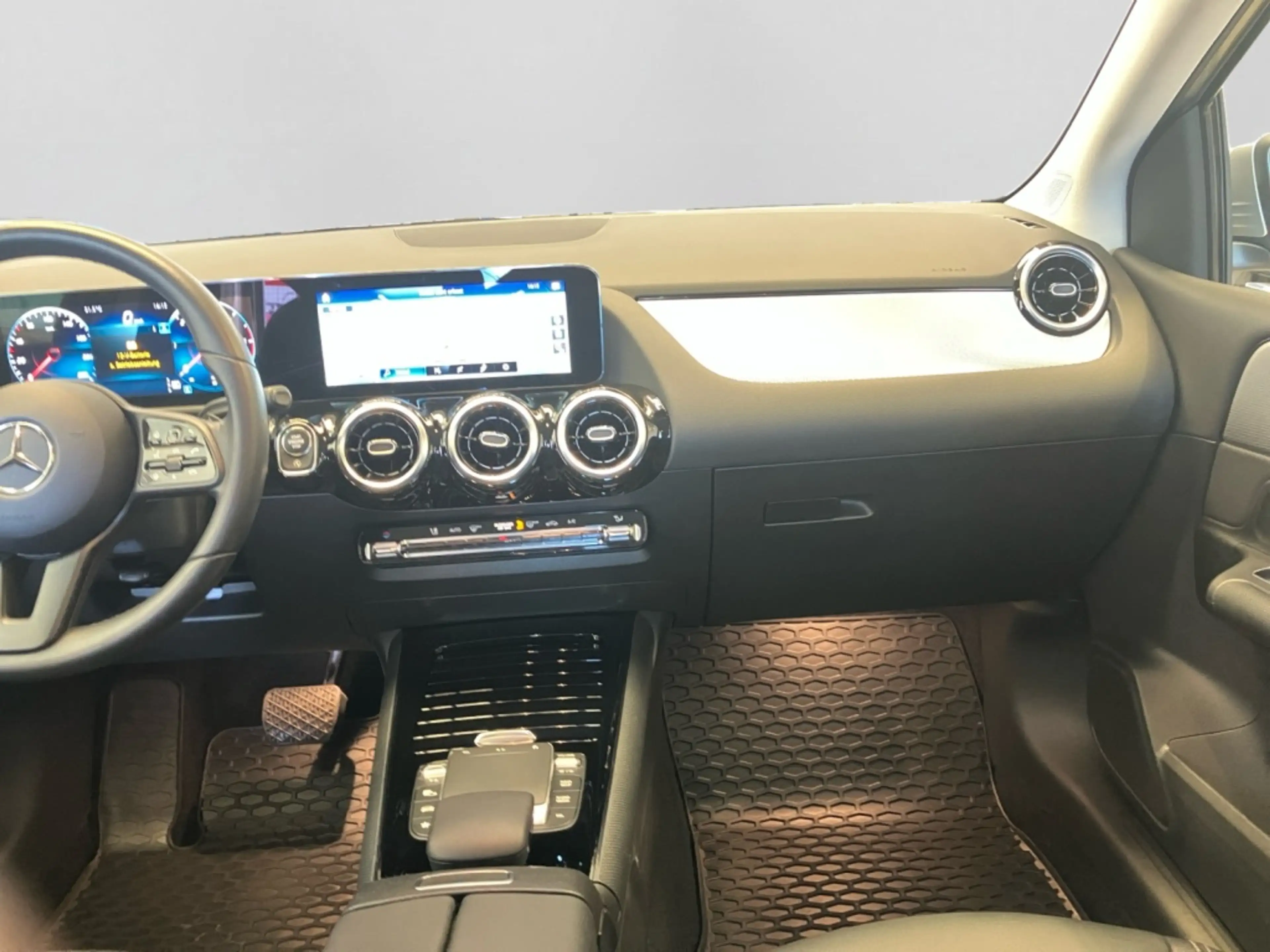 Mercedes-Benz B 220 d MBUX|SHZ|TEMP|KAM|LED|SHZ|KLIMA|LM|NAVI — photo 12