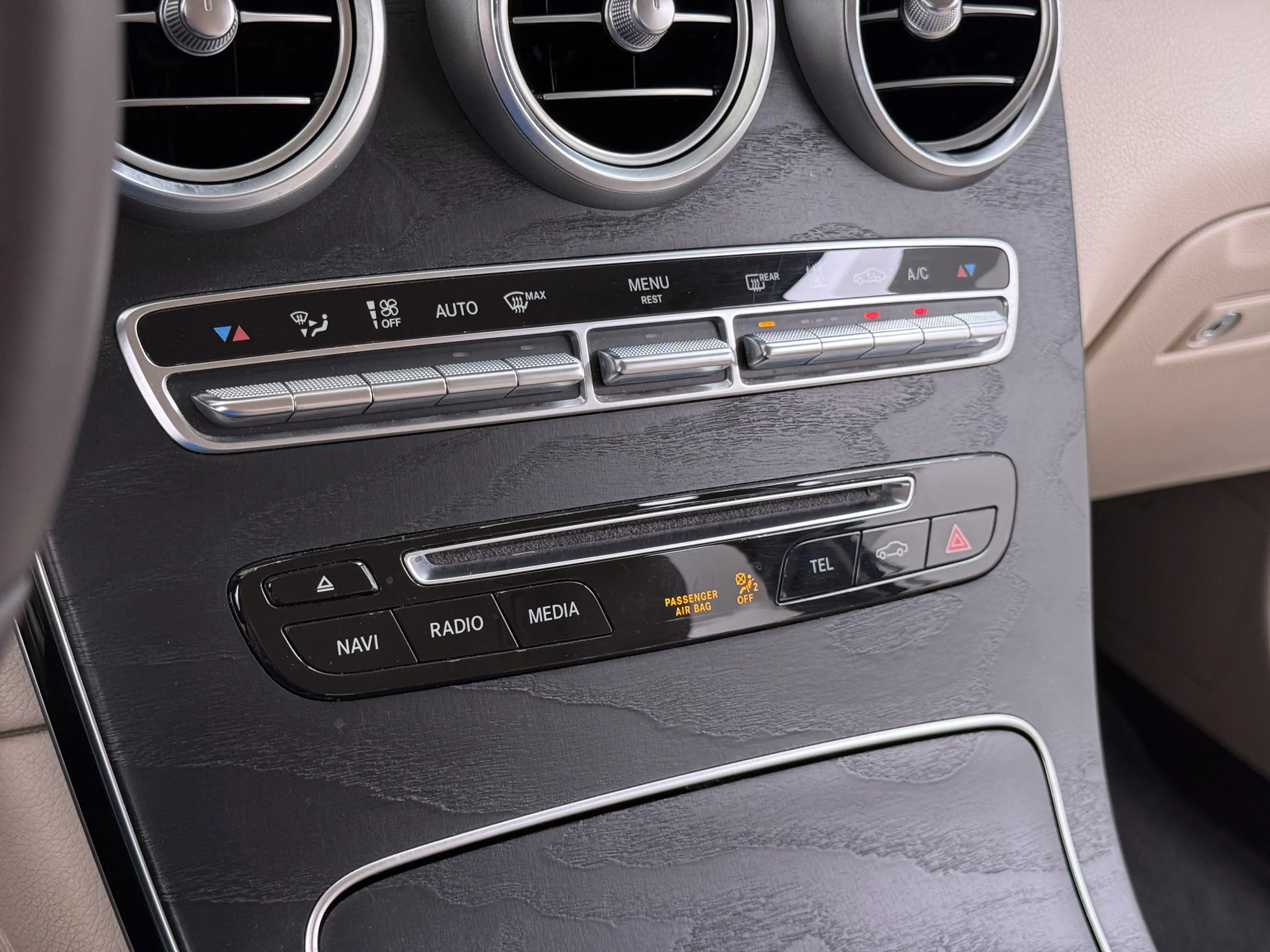 Mercedes-Benz GLC 350 350e Hybrid 4MATIC Premium Plus Exclusive Burmeste — photo 20