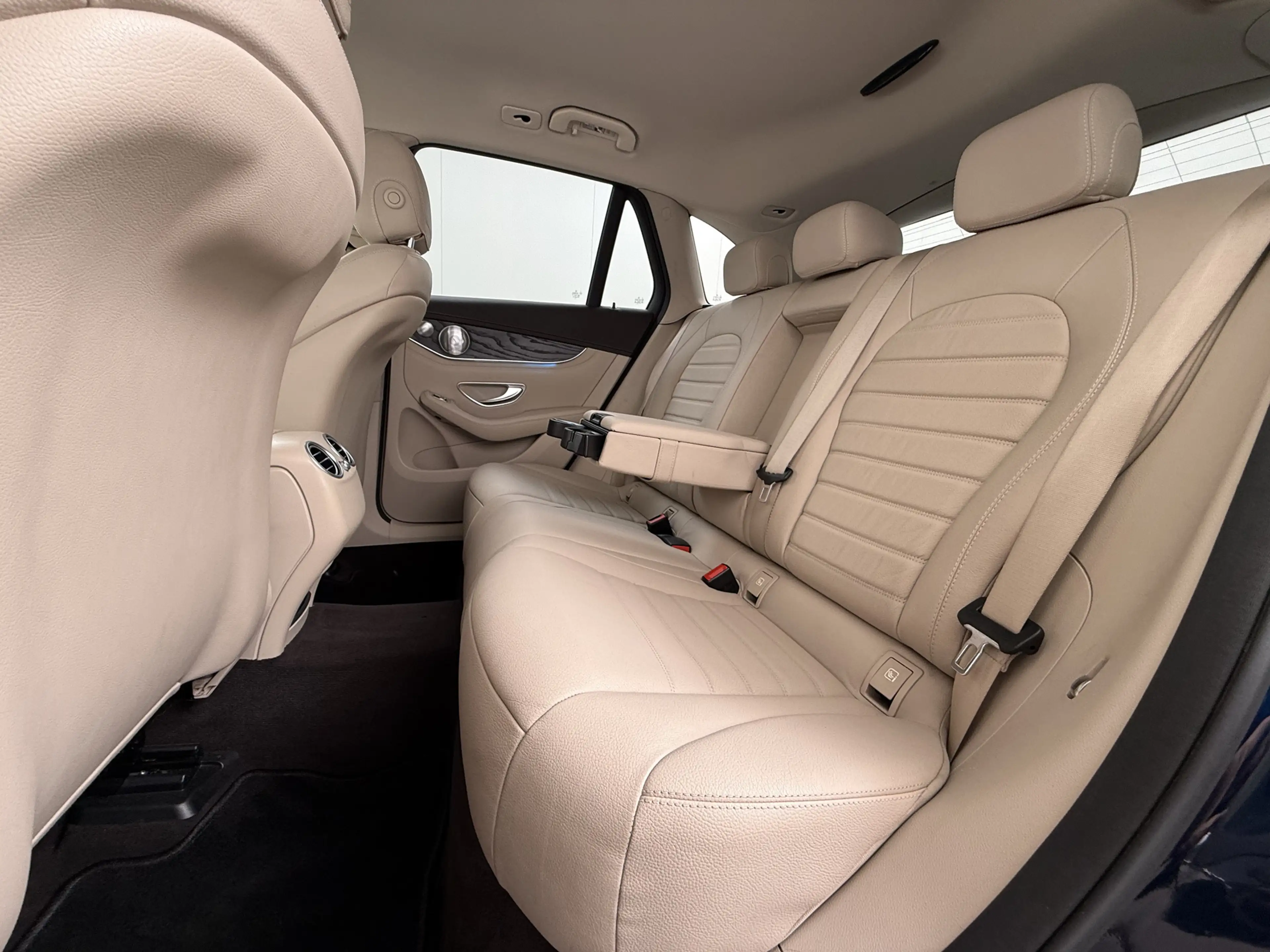 Mercedes-Benz GLC 350 350e Hybrid 4MATIC Premium Plus Exclusive Burmeste — photo 41