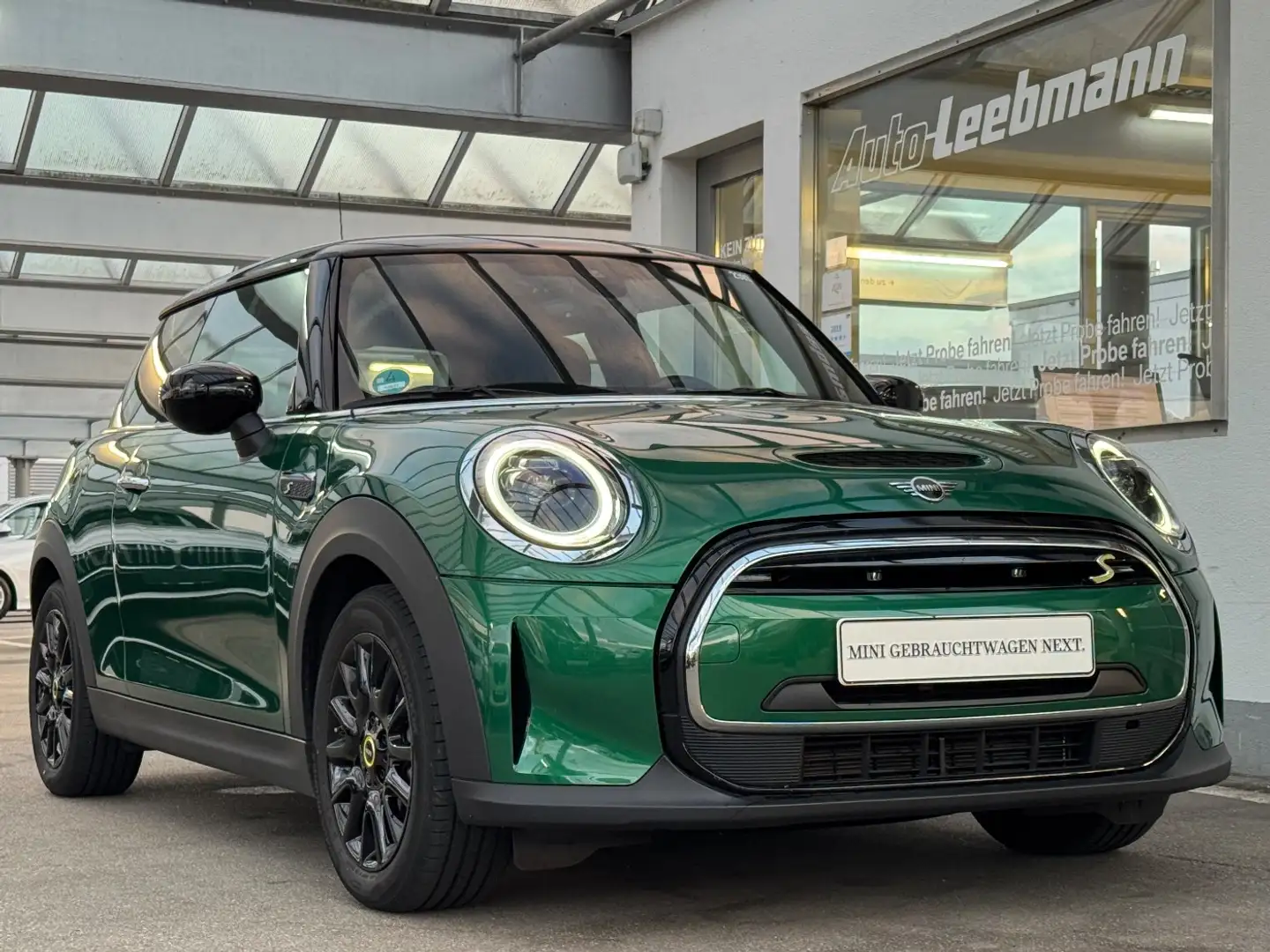 MINI Cooper SE 3-Türer Classic Trim 2 JAHRE GARANTIE Grün - 2