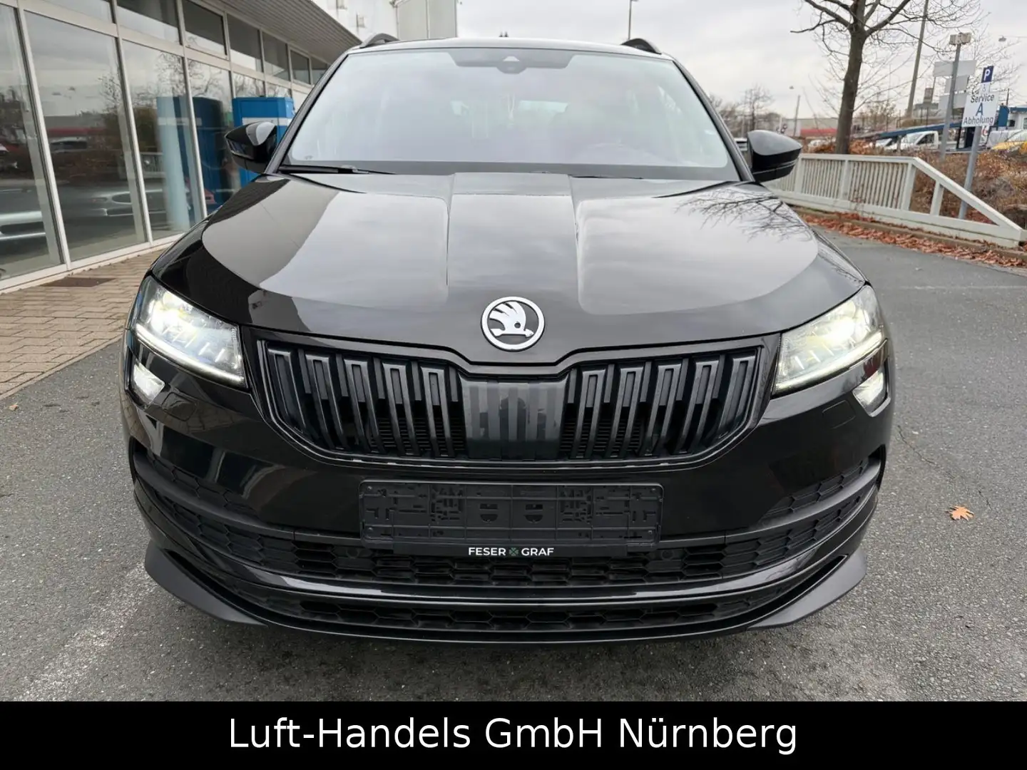 Skoda Karoq Sportline Panorama Virtual Automatik ACC Noir - 2