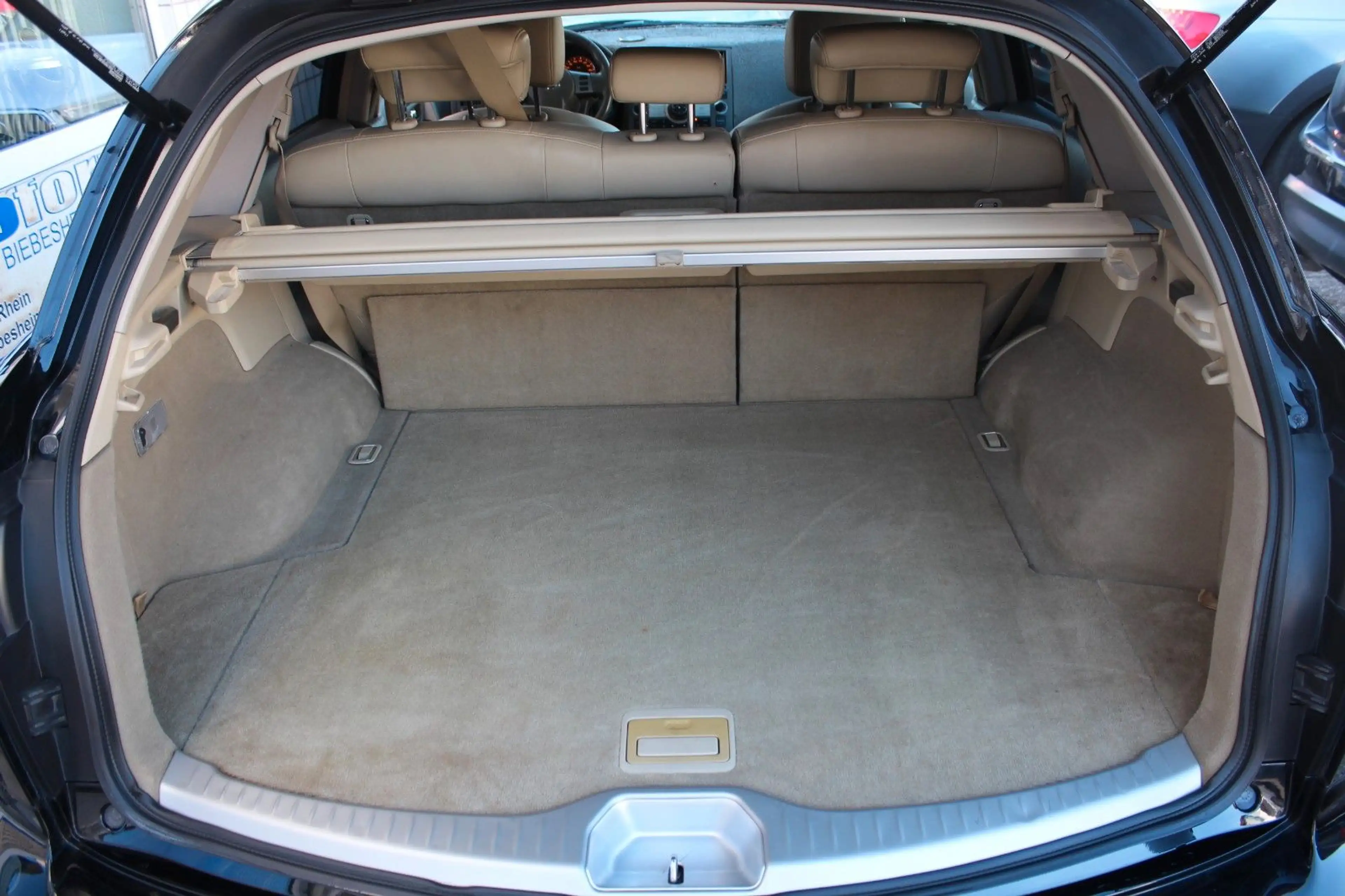 Infiniti FX 3.5 V6 FX35 Leder*R-Kamera*Schiebedach*Xenon — photo 12