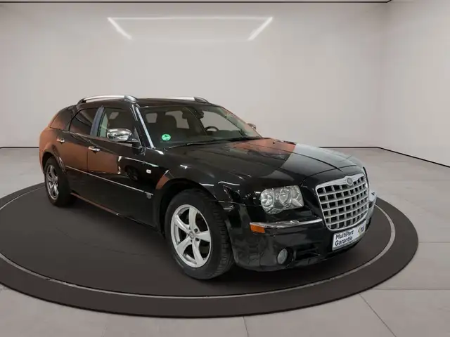 Chrysler 300C Touring 3.0 CRD | TÜV NEU