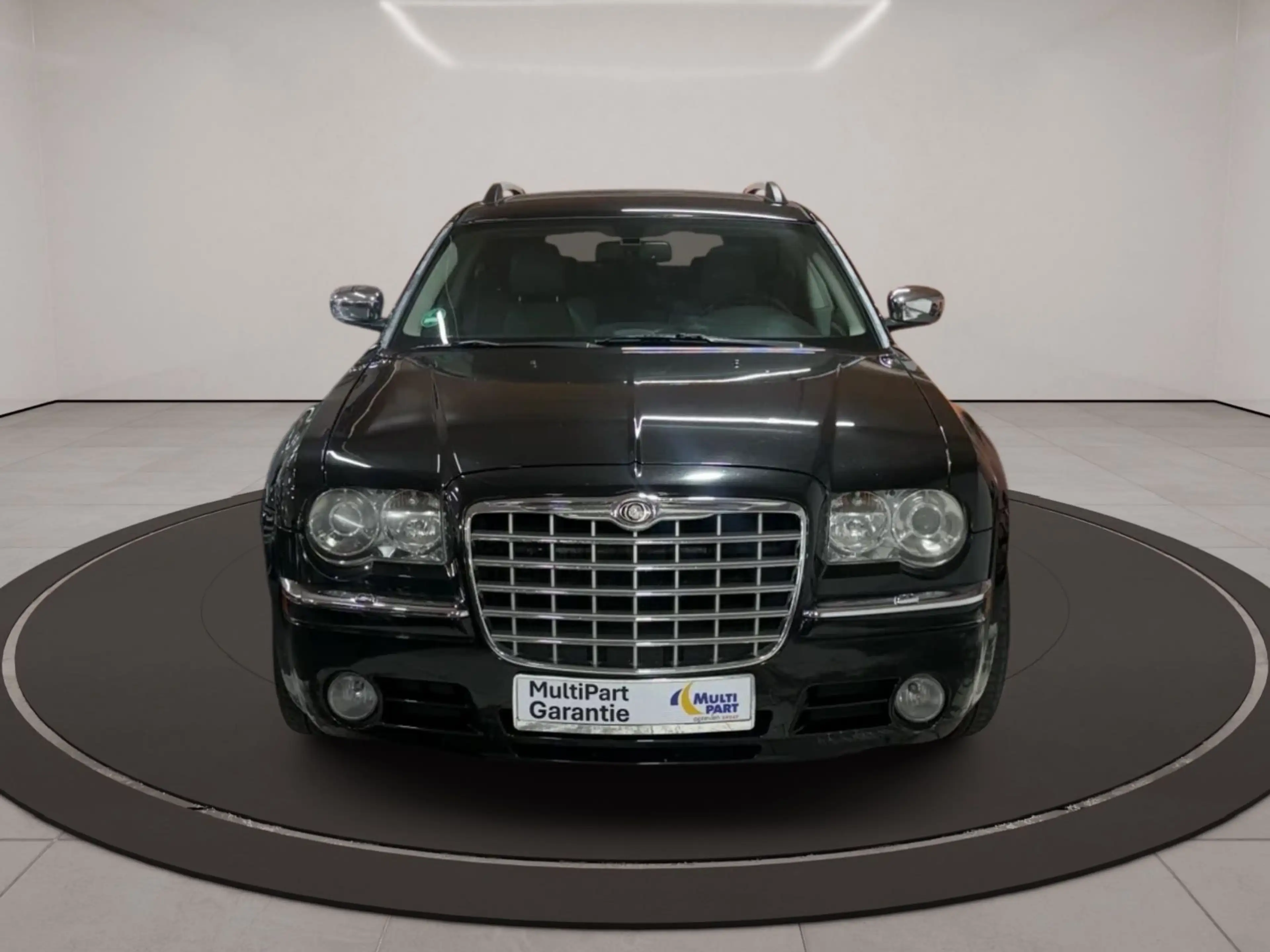 Chrysler 300C Touring 3.0 CRD — photo 2