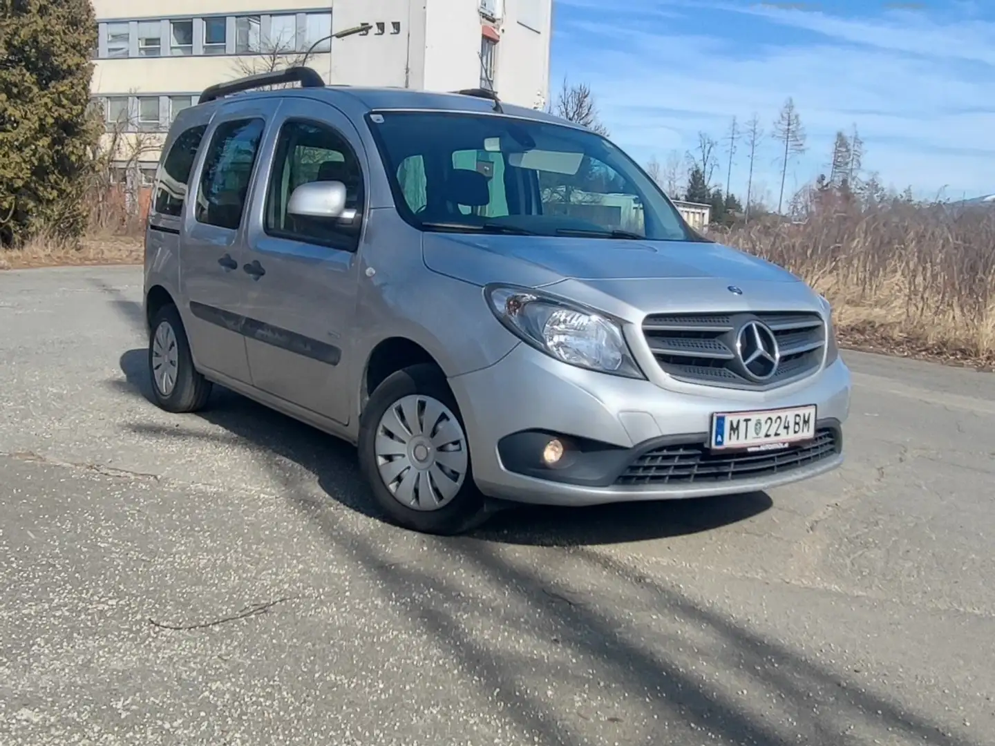 Mercedes-Benz Citan 111 CDI Tourer BlueEFFICIENCY Silber - 1