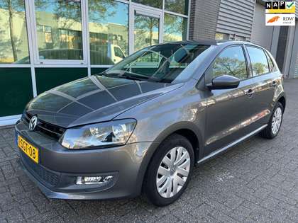 Volkswagen Polo 1.2 TSI BlueMotion - AIRCO - CARPLAY - TREKHAAK !
