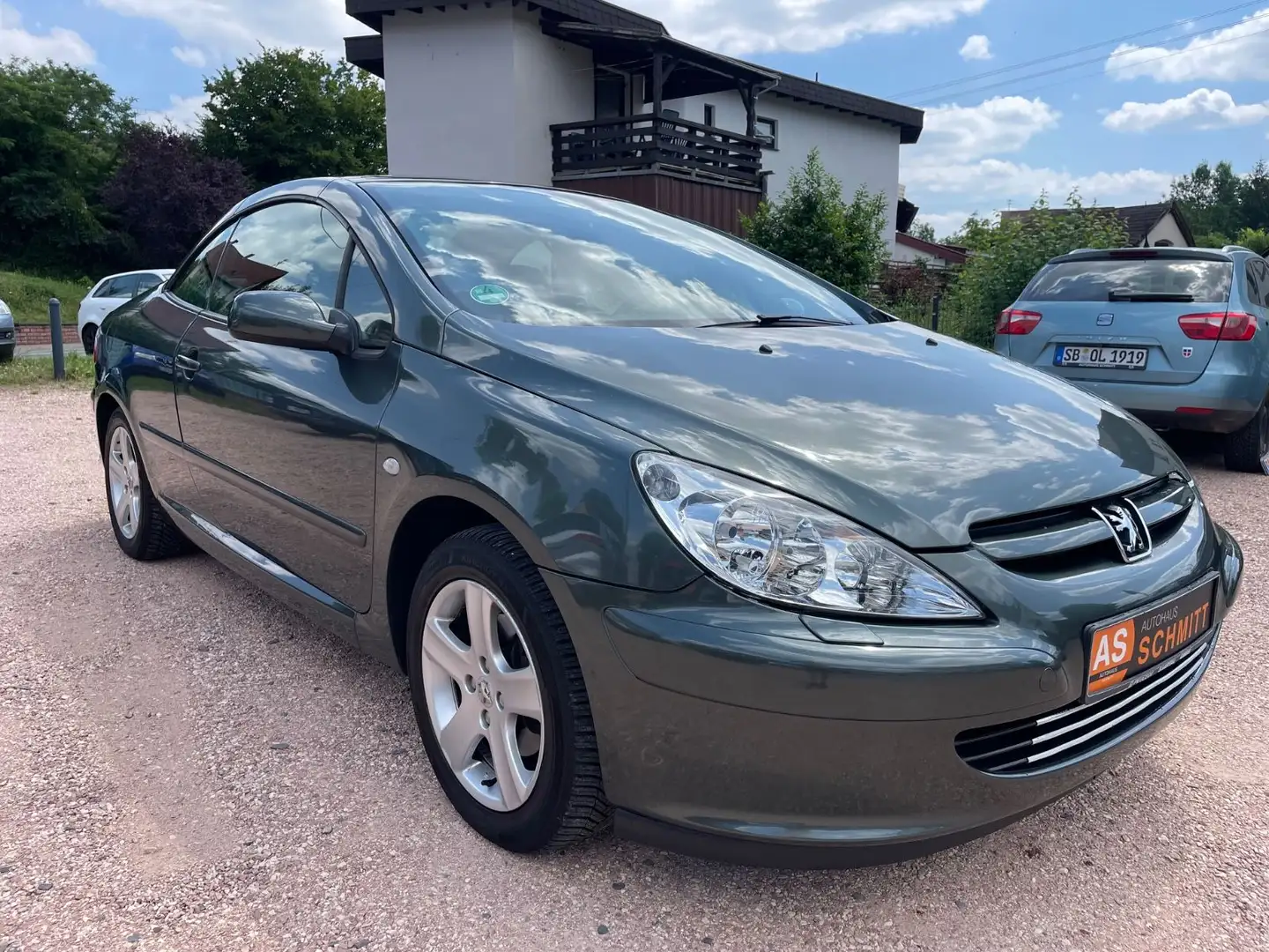 Peugeot 307 CC Cabrio-Coupe Basis TÜV NEU+Garantie Grijs - 2
