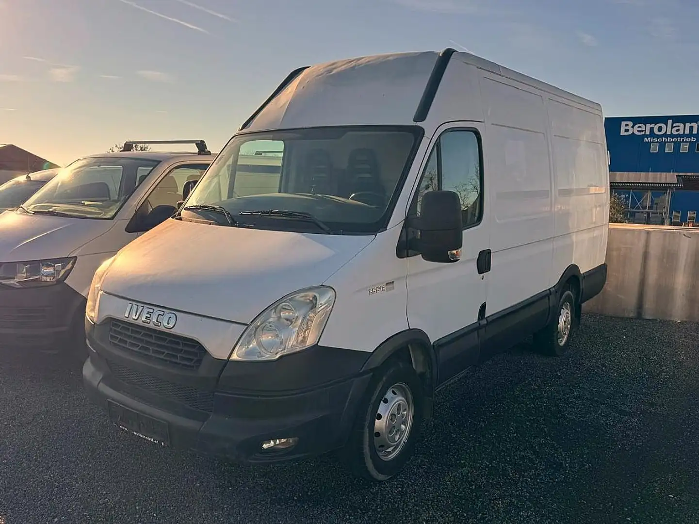 Iveco Daily Daily 35 S 13 V Weiß - 1