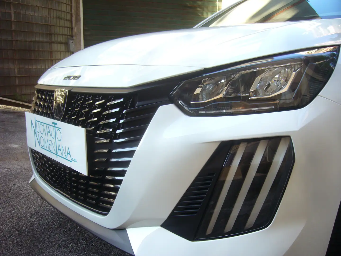Peugeot 208 PureTech Style 75CV Nuovo Modello 5Porte Km0 Blanc - 2