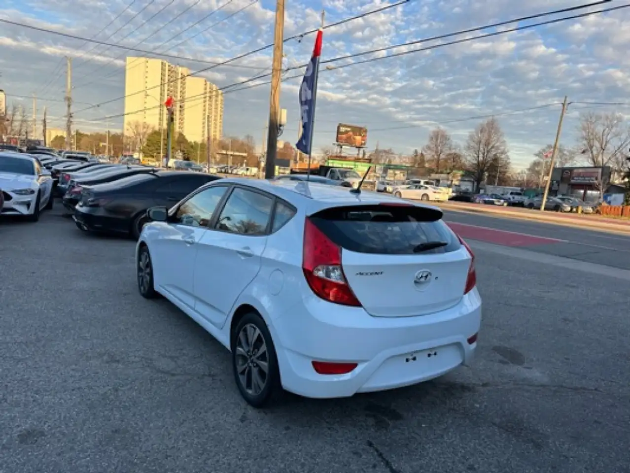 Hyundai ACCENT снимка Hyundai ACCENT