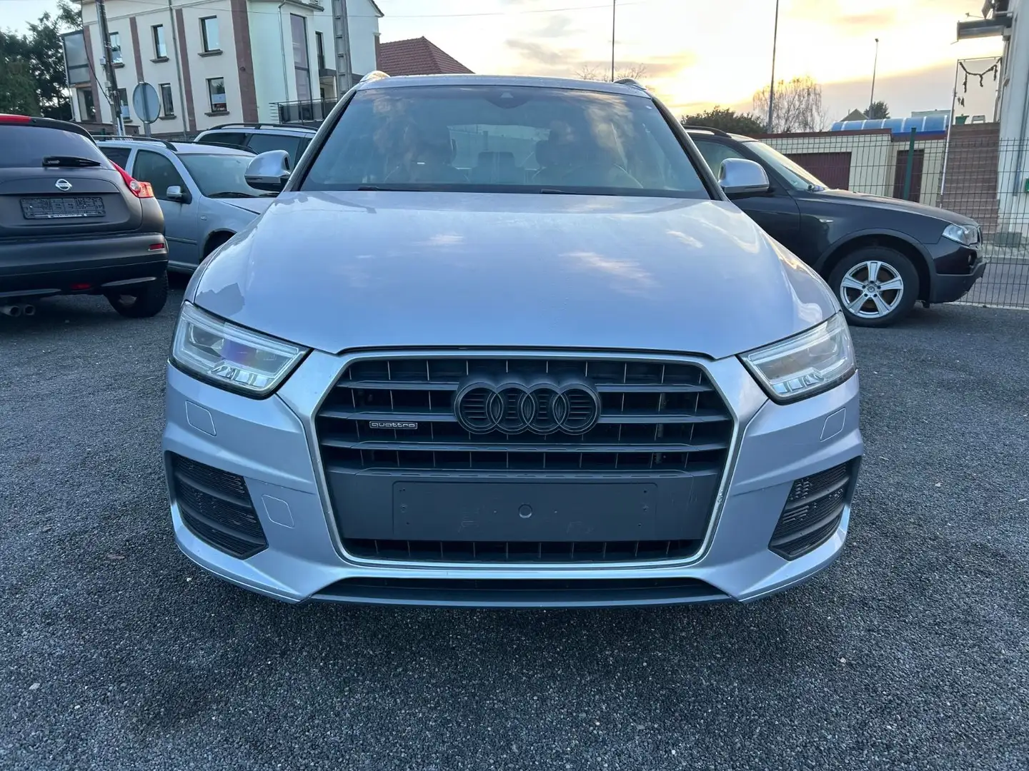 Audi Q3 SPORT S-LINE QUATTRO PANO + SHZ +KEYLESS Silber - 2