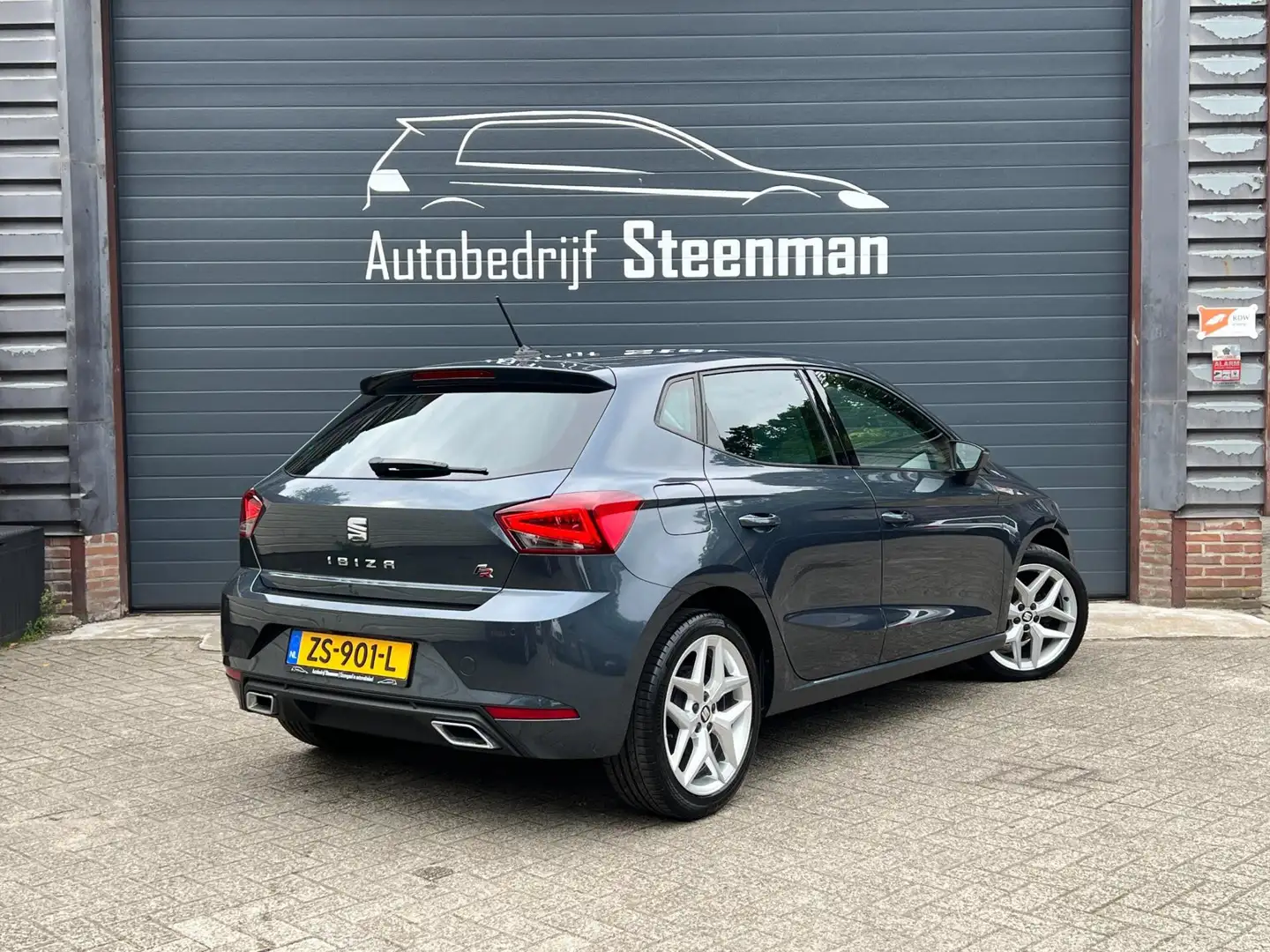 SEAT Ibiza 1.0 TSI FR Business | Virtual Cockpit | LED | CAM Grigio - 2