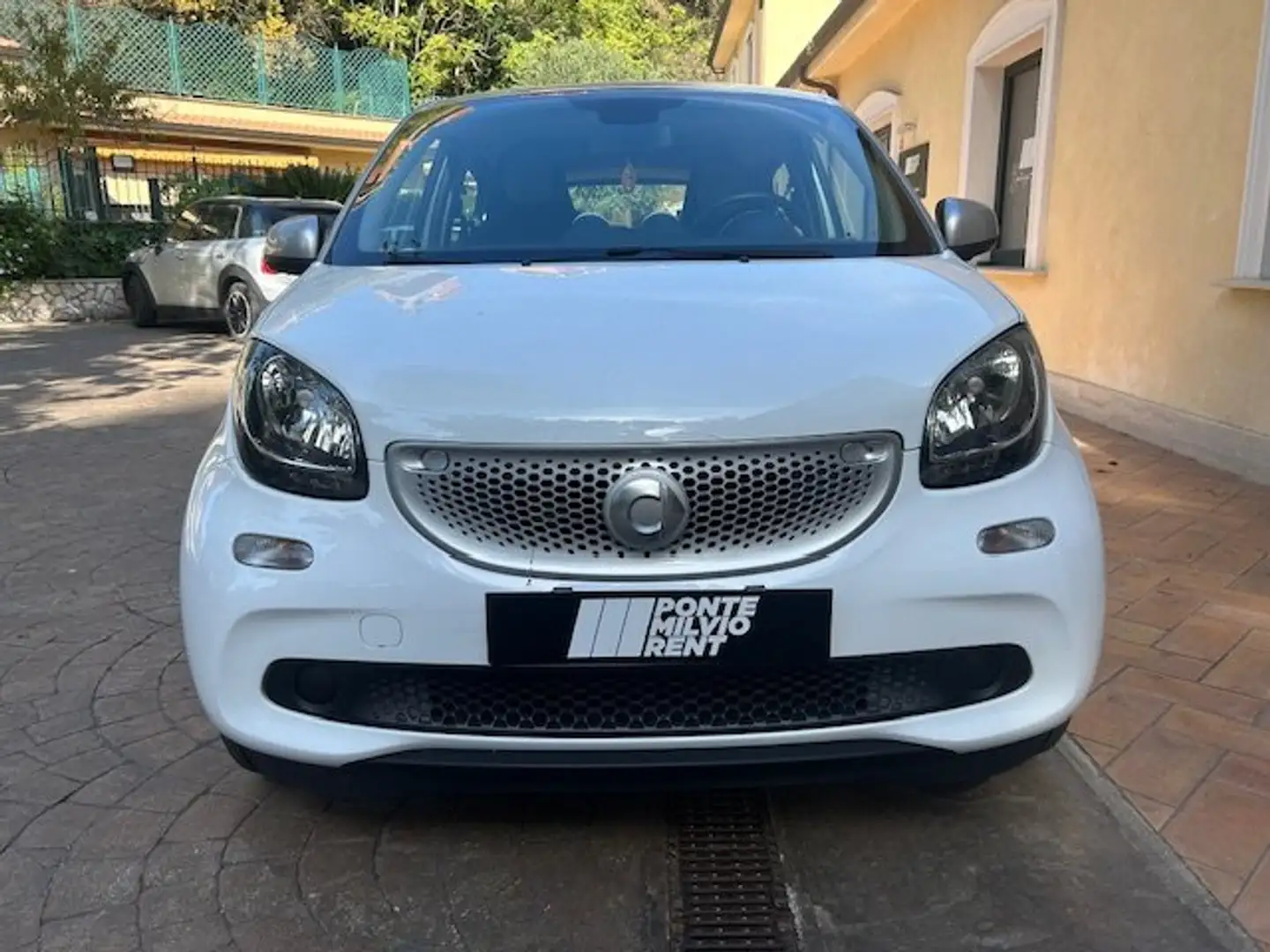 smart forFour Forfour II 2015 1.0 PER NEOPATENTATI Passion 71cv Bianco - 2