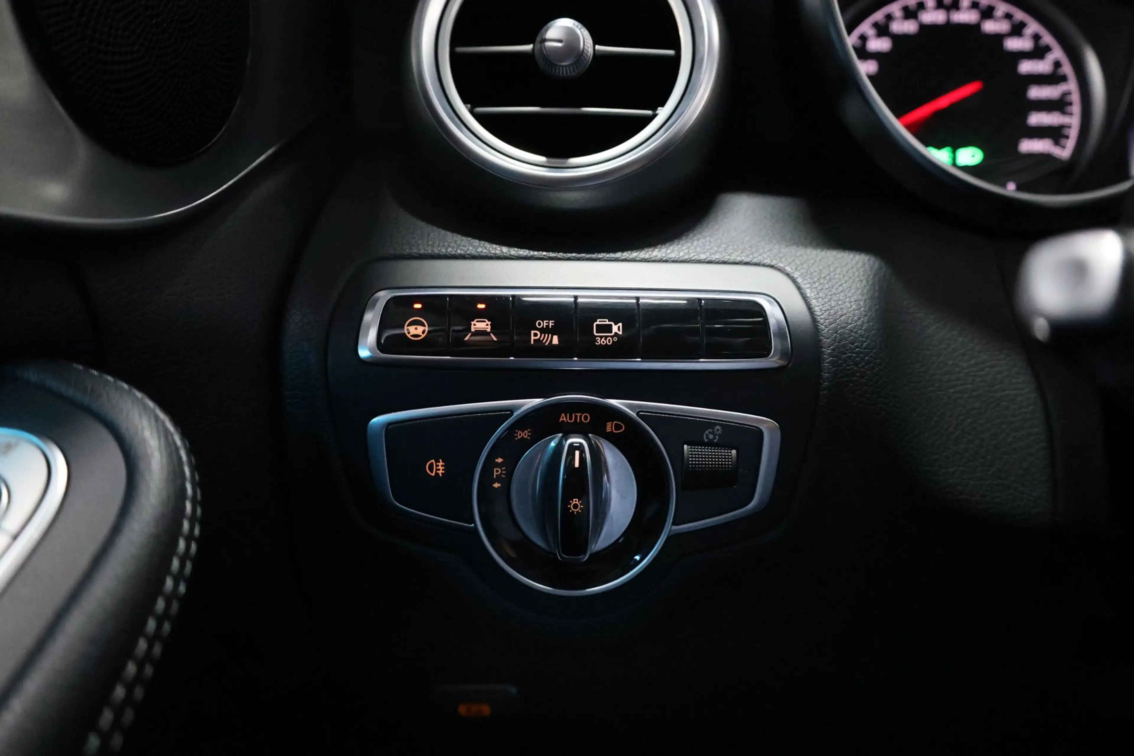 Mercedes-Benz C 43 AMG 450 / 4MATIC 367+PK LED/SFEER/PANO/LEER+S.VERWARMI — photo 18