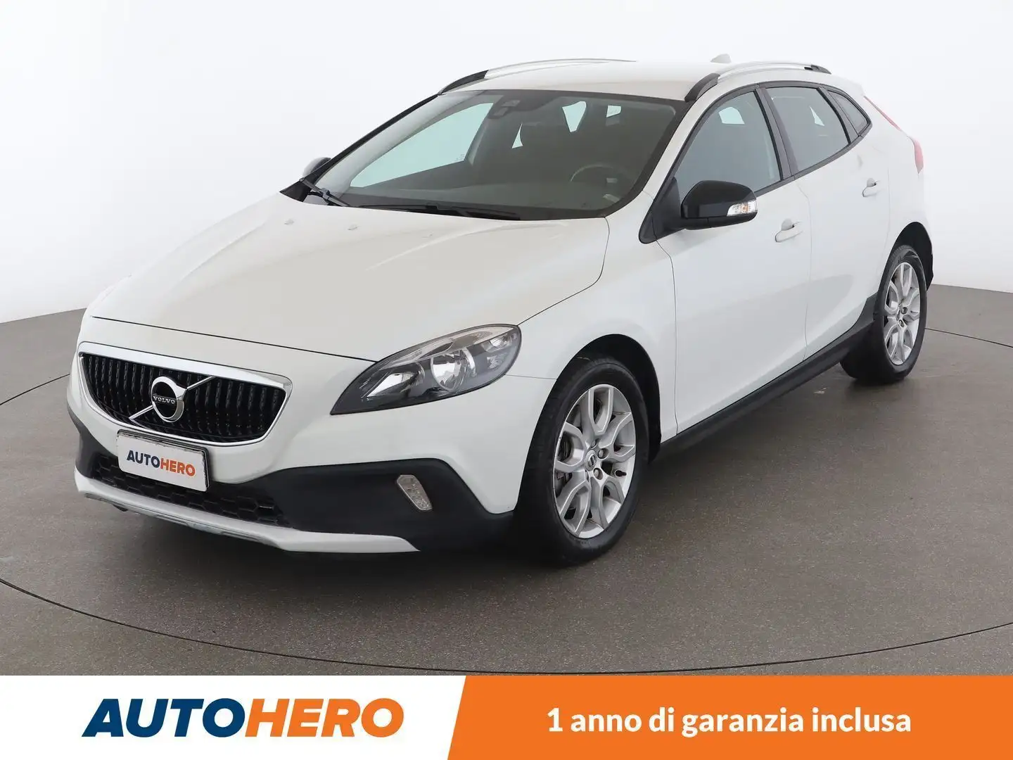 Volvo V40 2.0 D2 Business Geartronic Bianco - 1