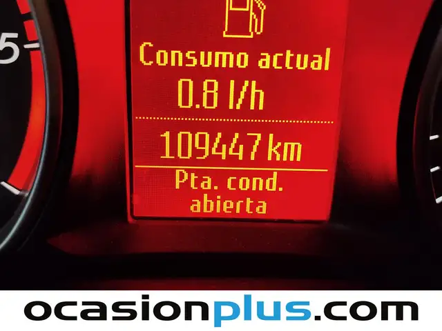 Ford Mondeo view 8