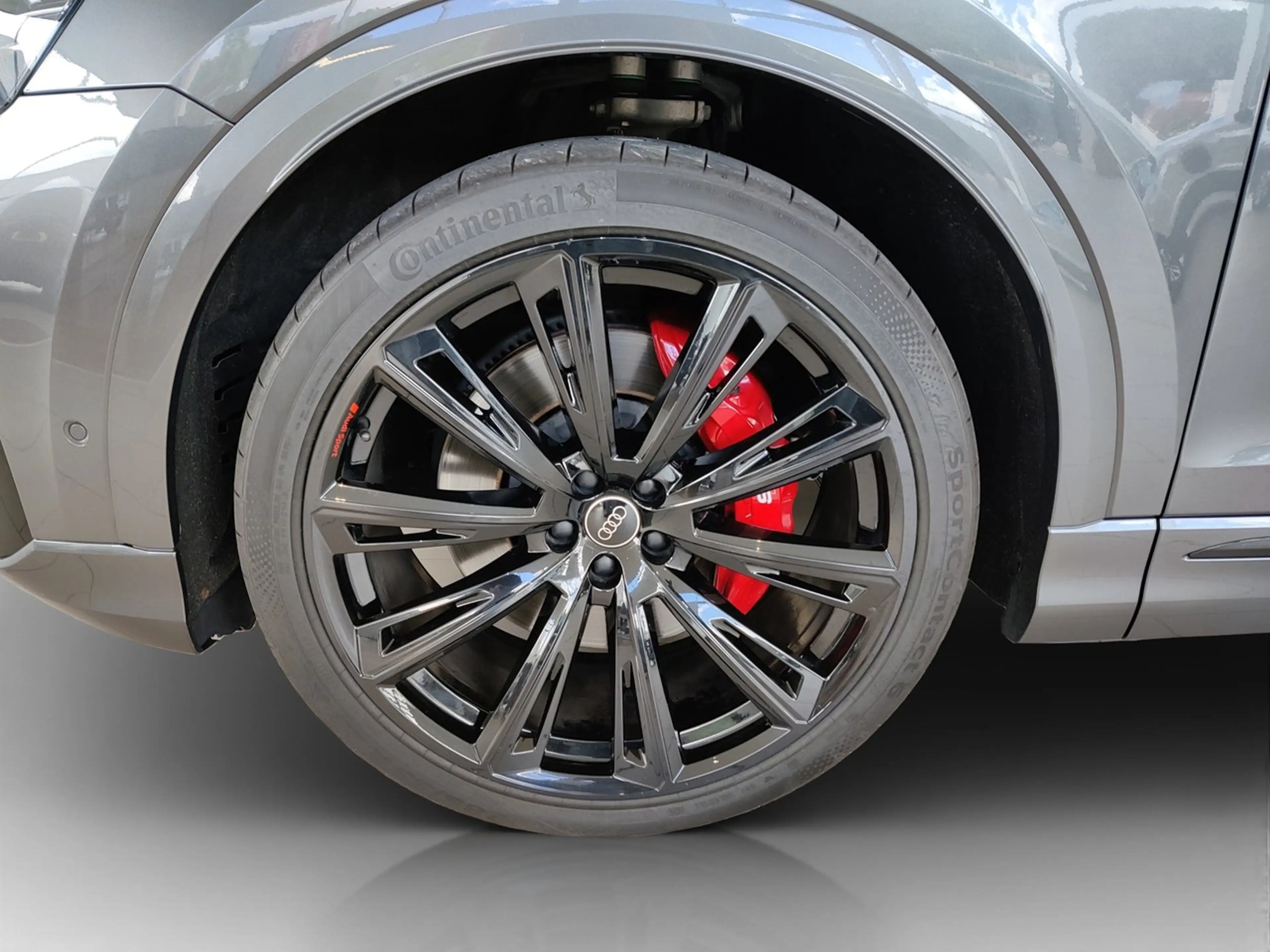 Audi SQ8 4.0 TFSI quattro tiptronic Pano, Matrix, AHK — photo 9