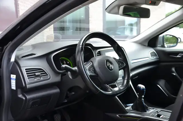 Renault Megane view 6